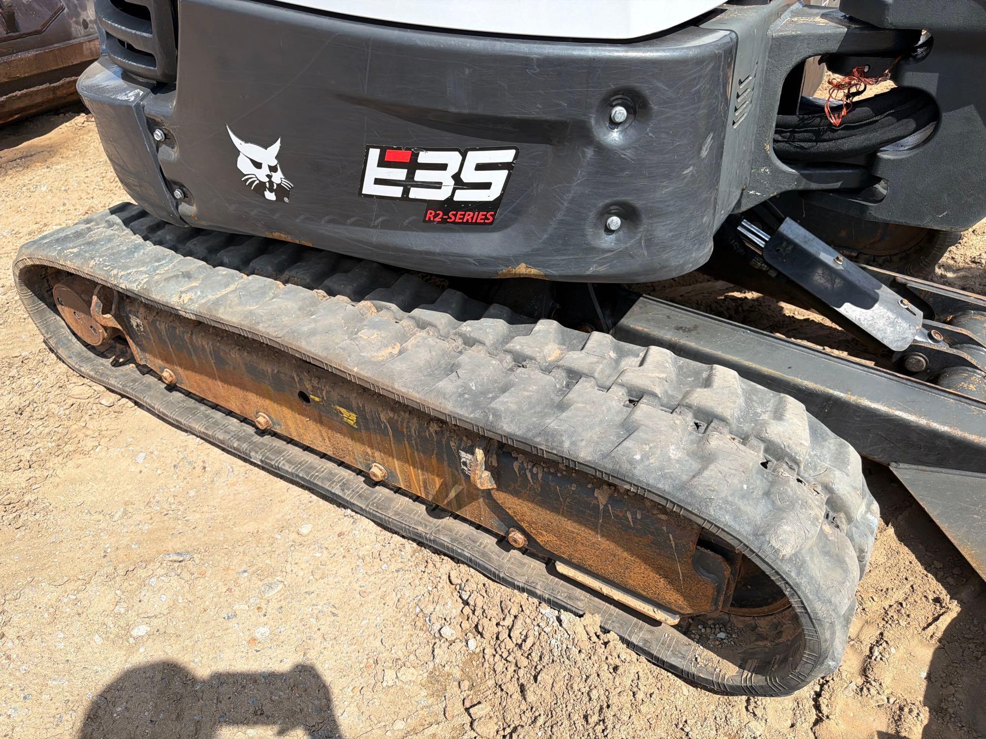 2024 Bobcat E35