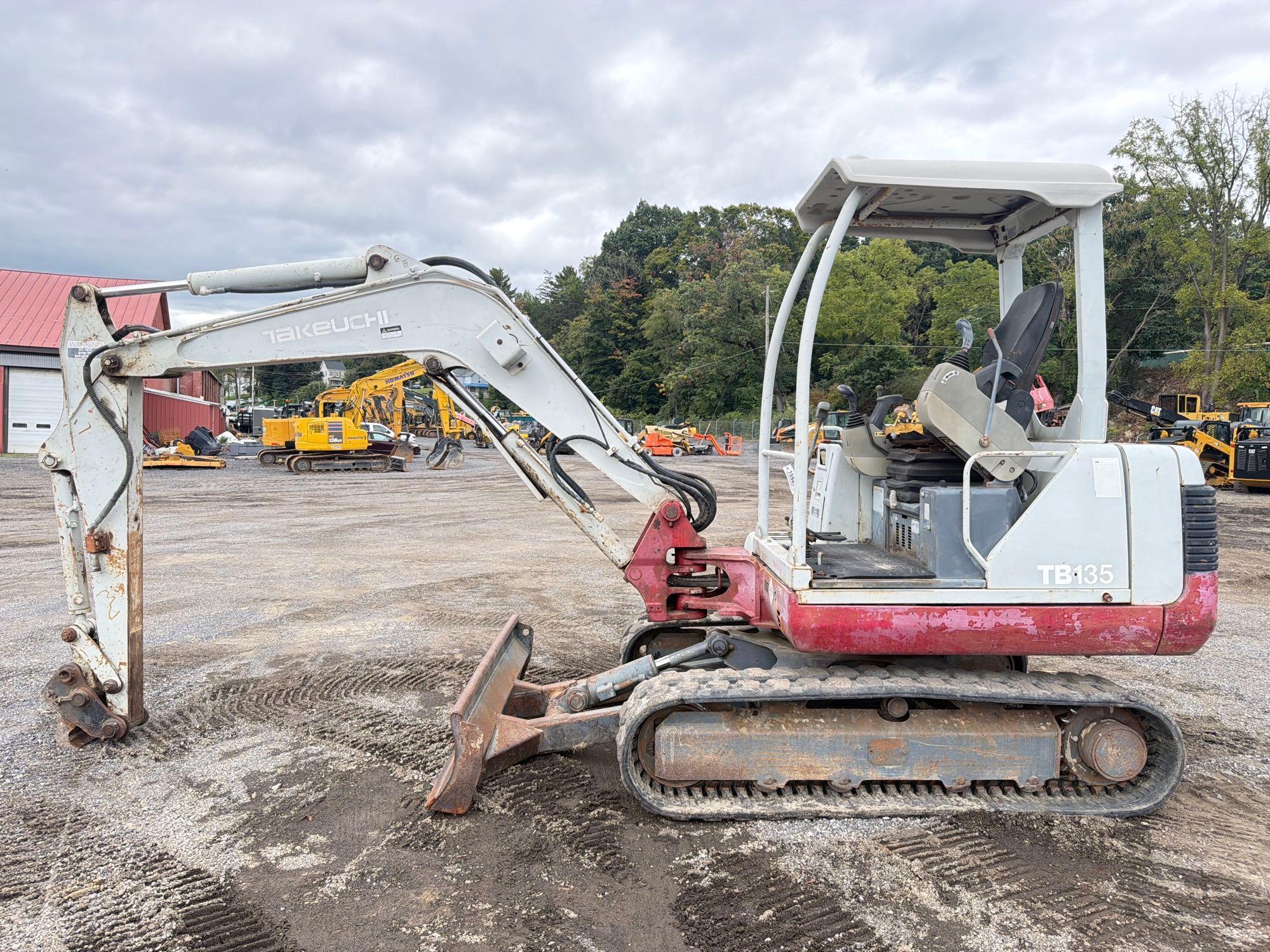 Takeuchi TB-135