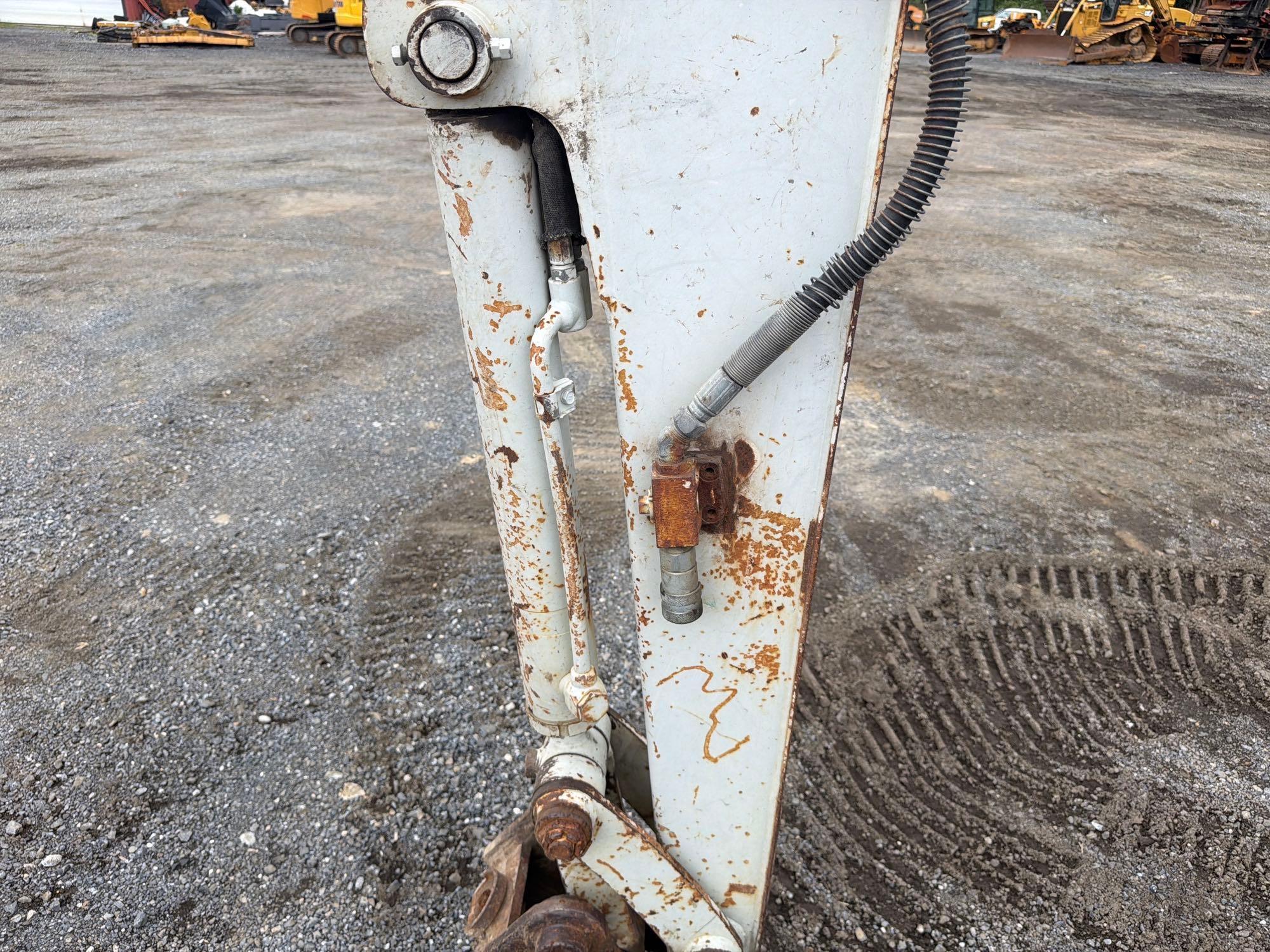 Takeuchi TB-135