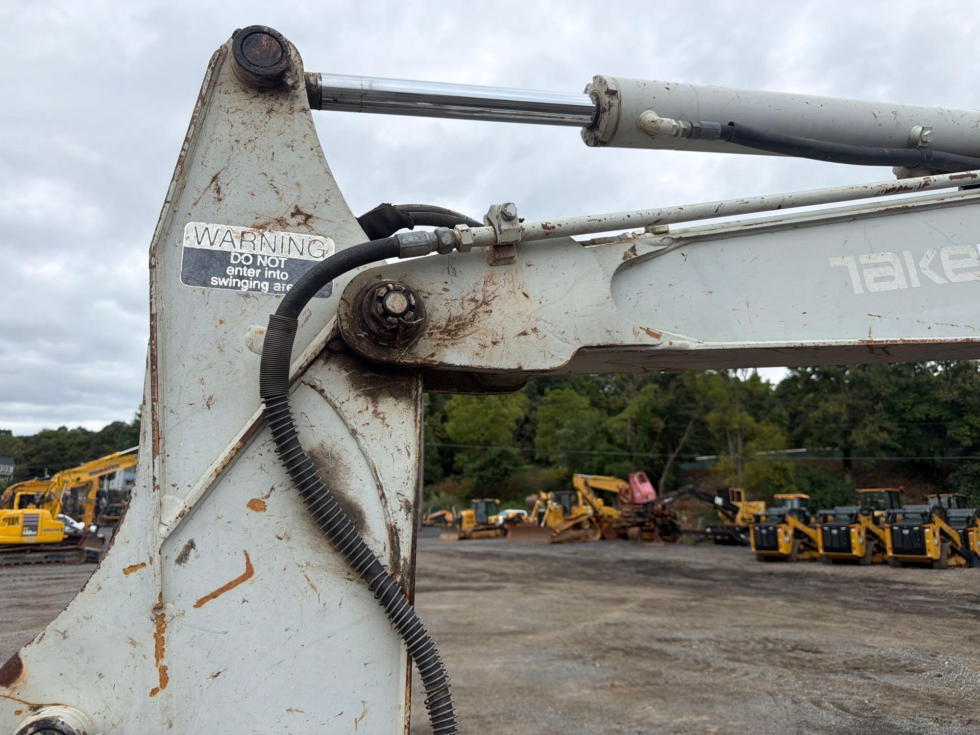 Takeuchi TB-135