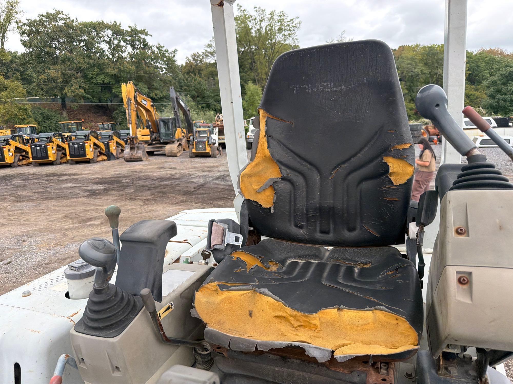 Takeuchi TB-135