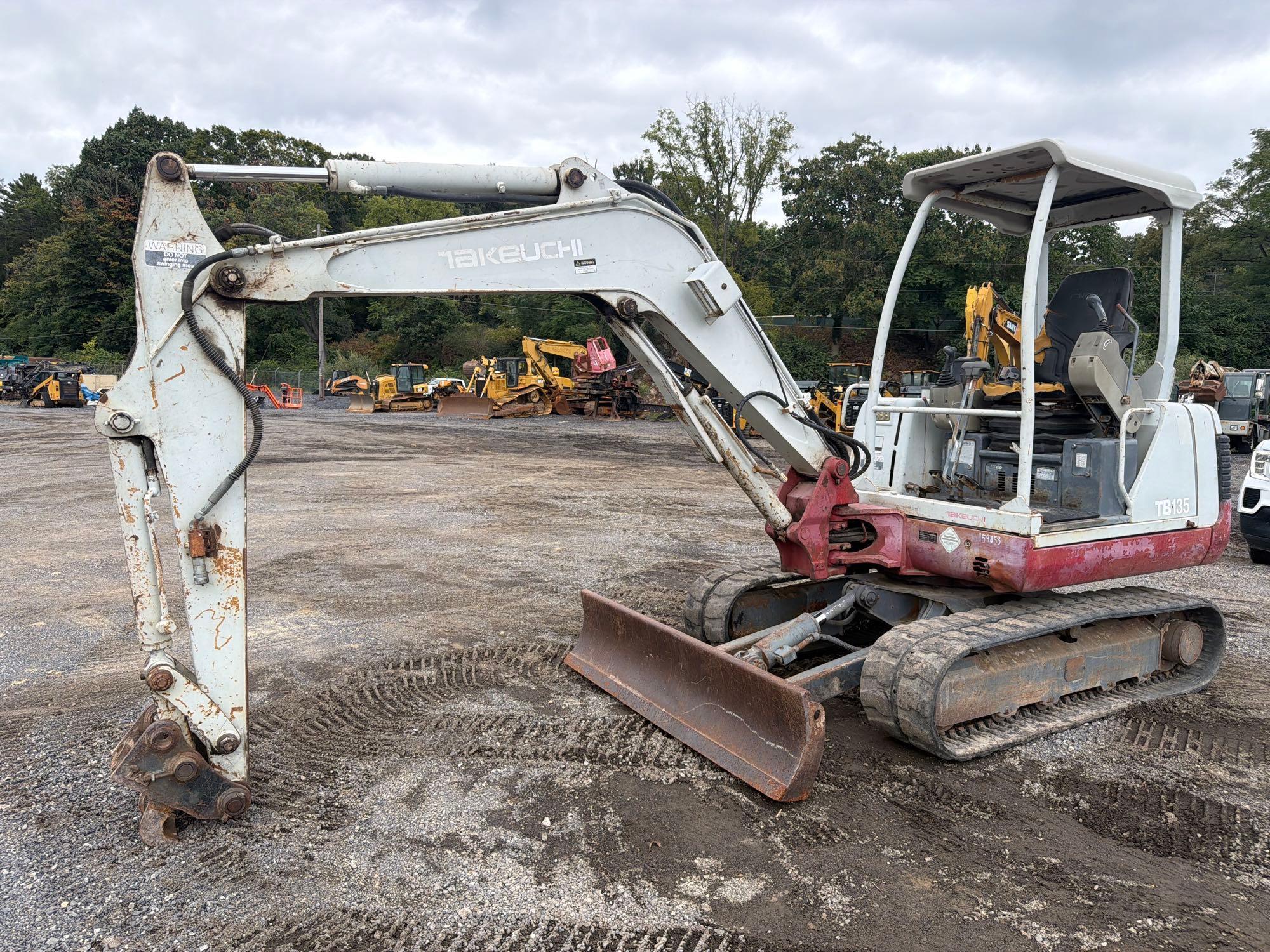 Takeuchi TB-135