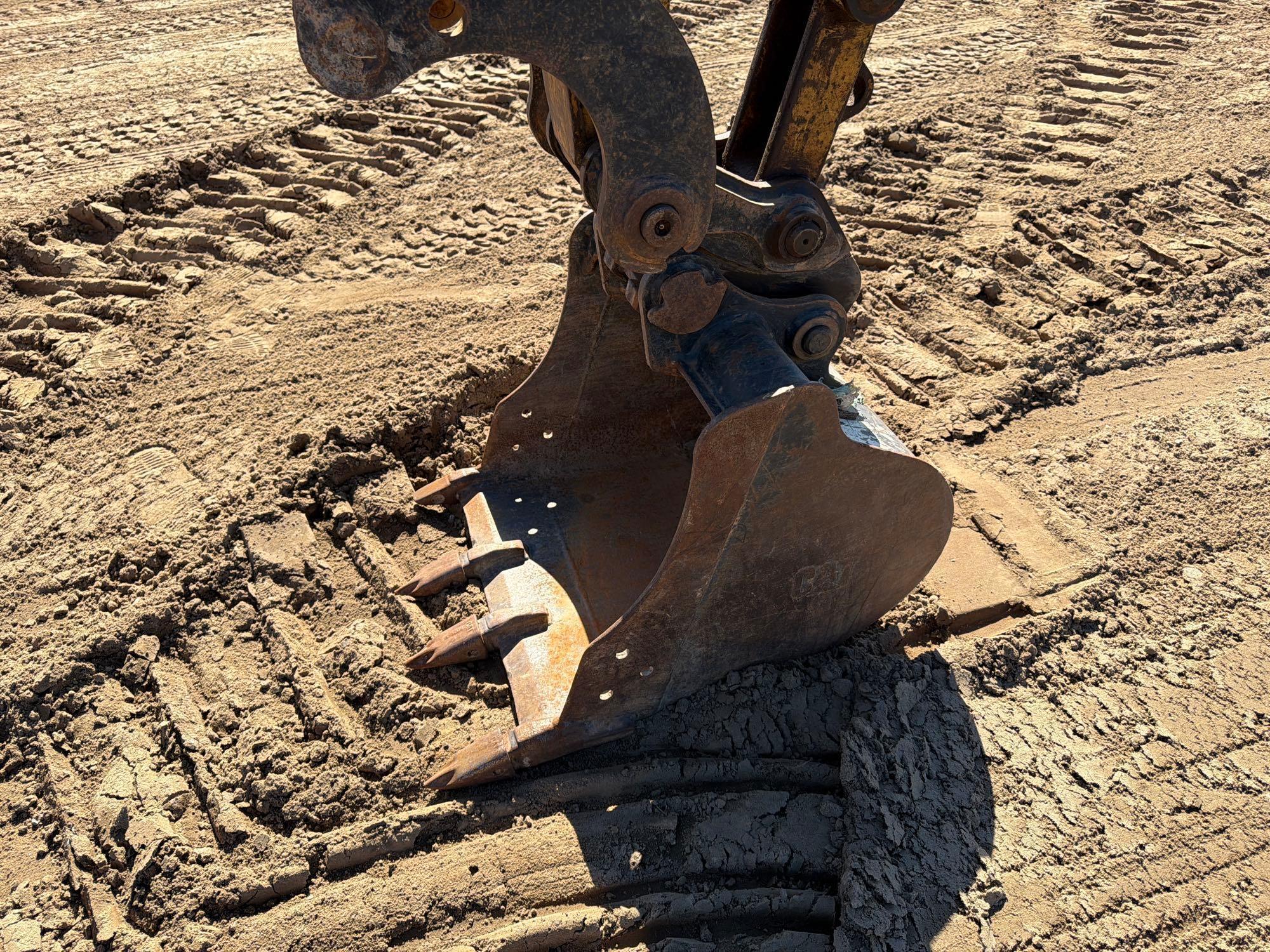 2016 Caterpillar 303.5E2CR