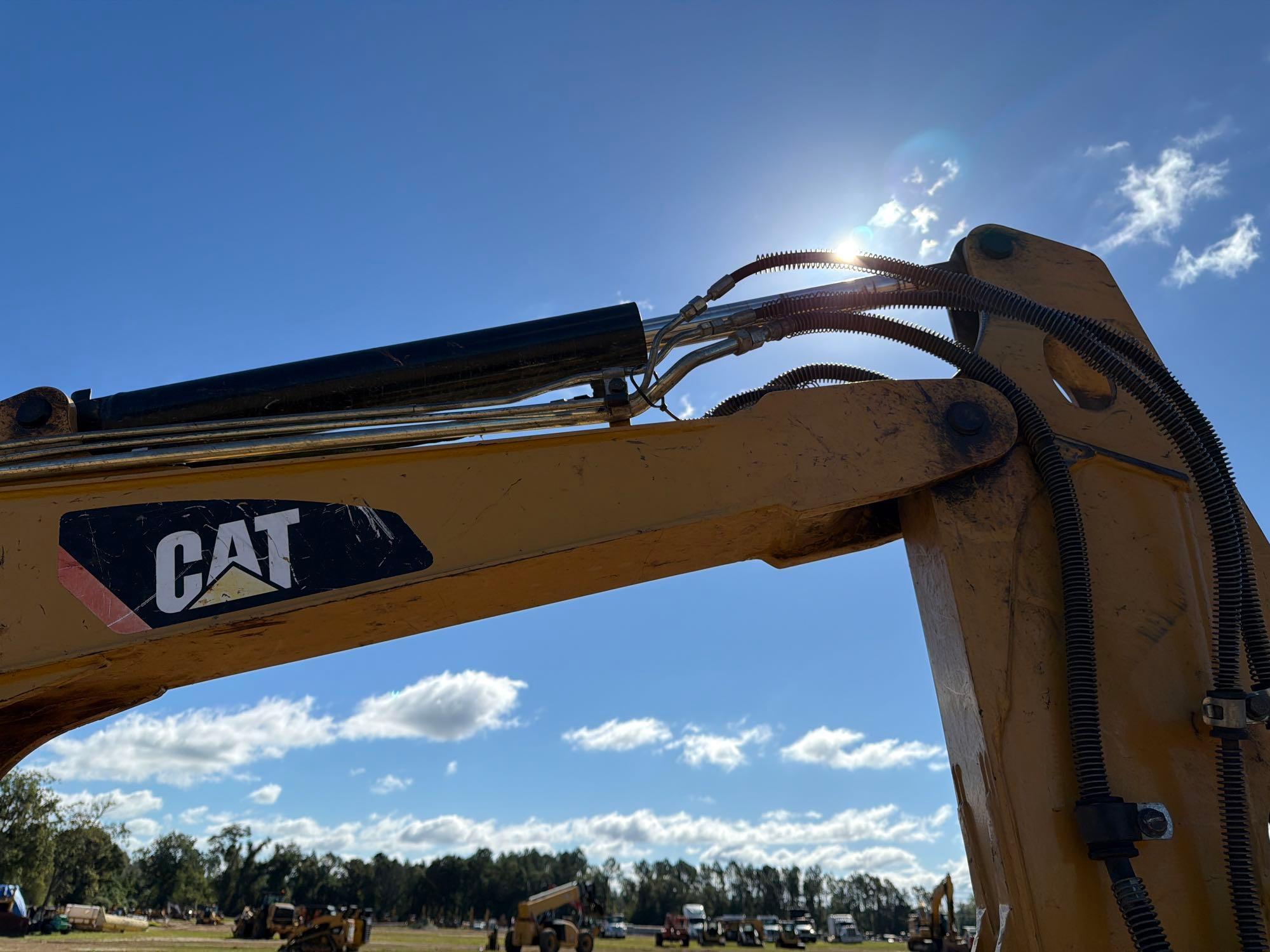 2016 Caterpillar 303.5E2CR