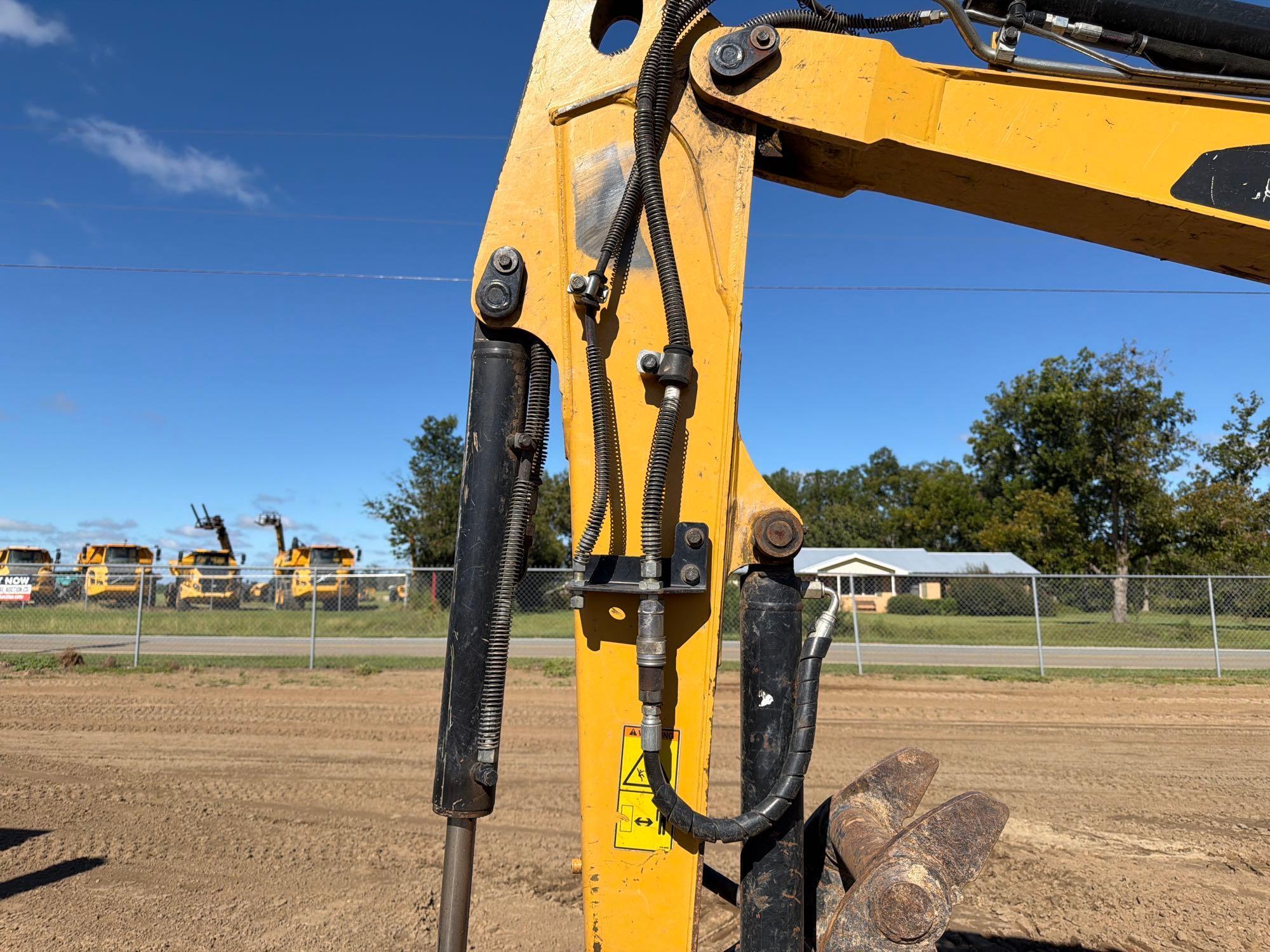2016 Caterpillar 303.5E2CR