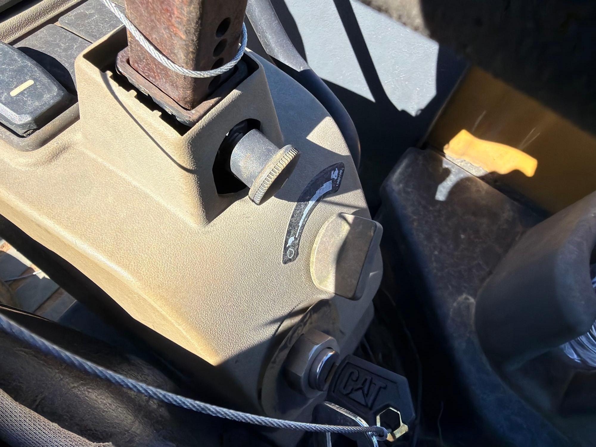 2016 Caterpillar 303.5E2CR