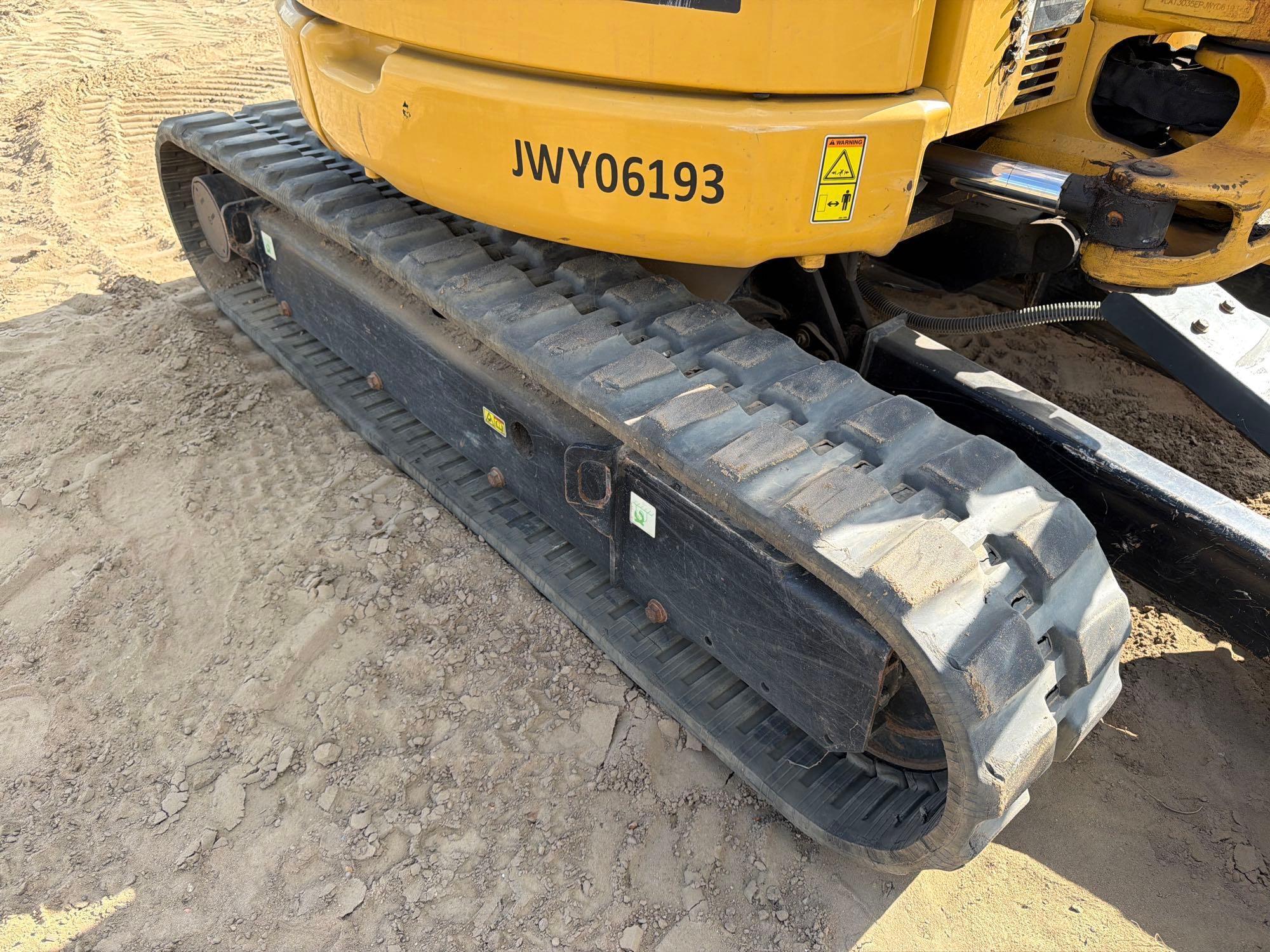 2019 Caterpillar 305.5E2CR