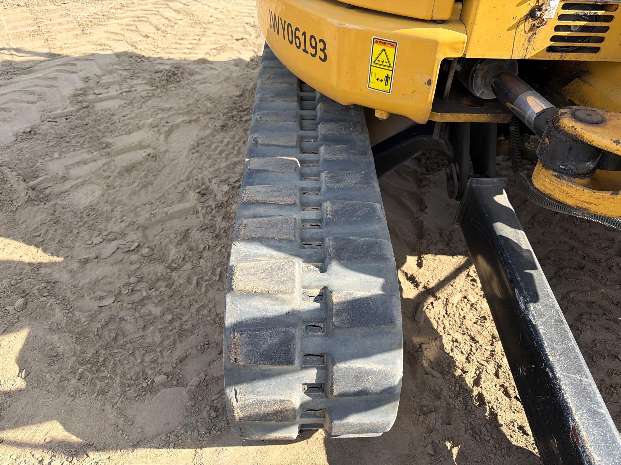 2019 Caterpillar 305.5E2CR