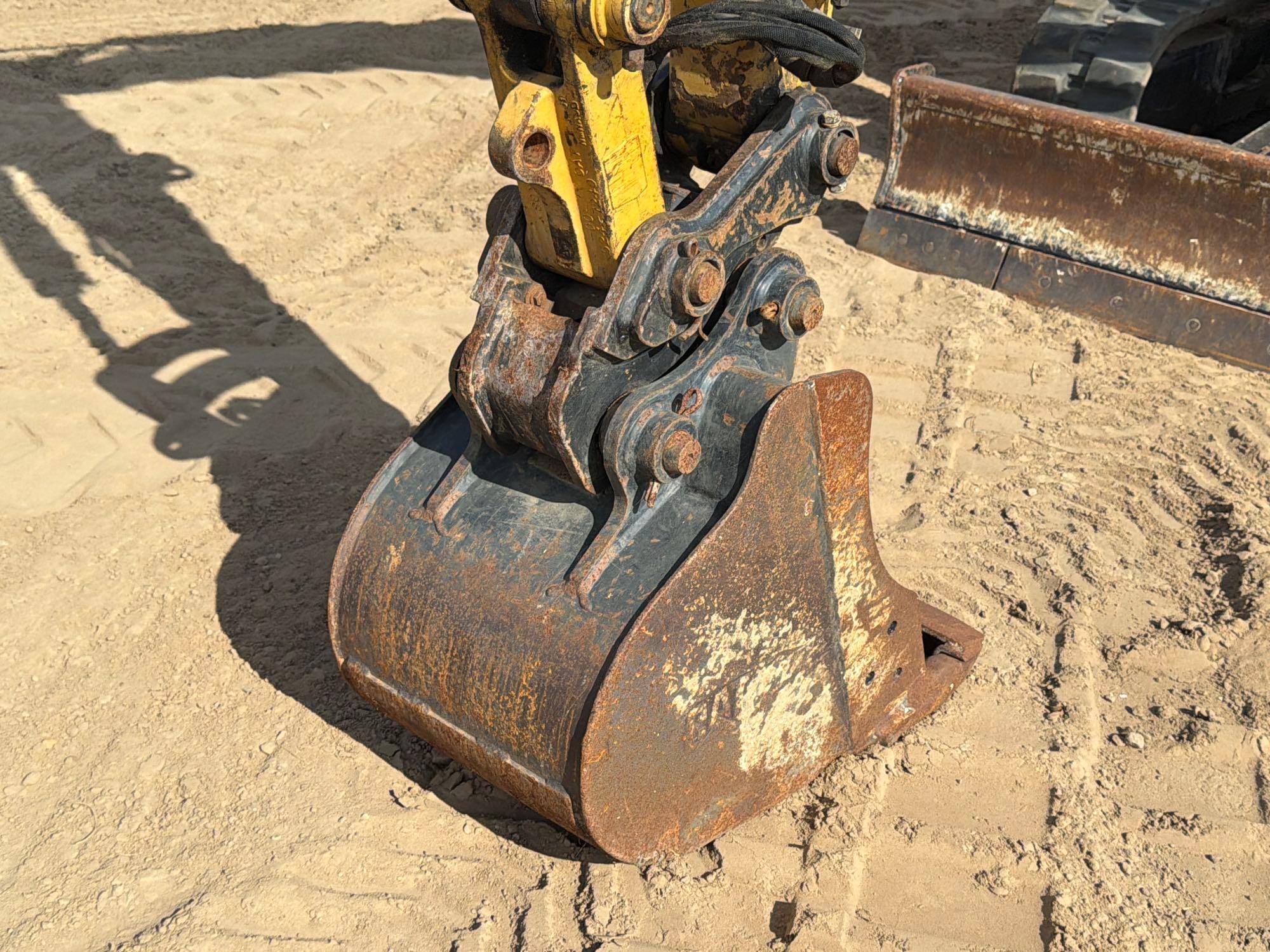 2019 Caterpillar 305.5E2CR
