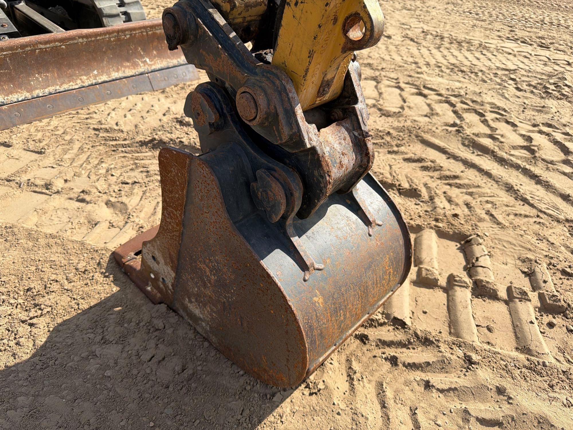 2019 Caterpillar 305.5E2CR