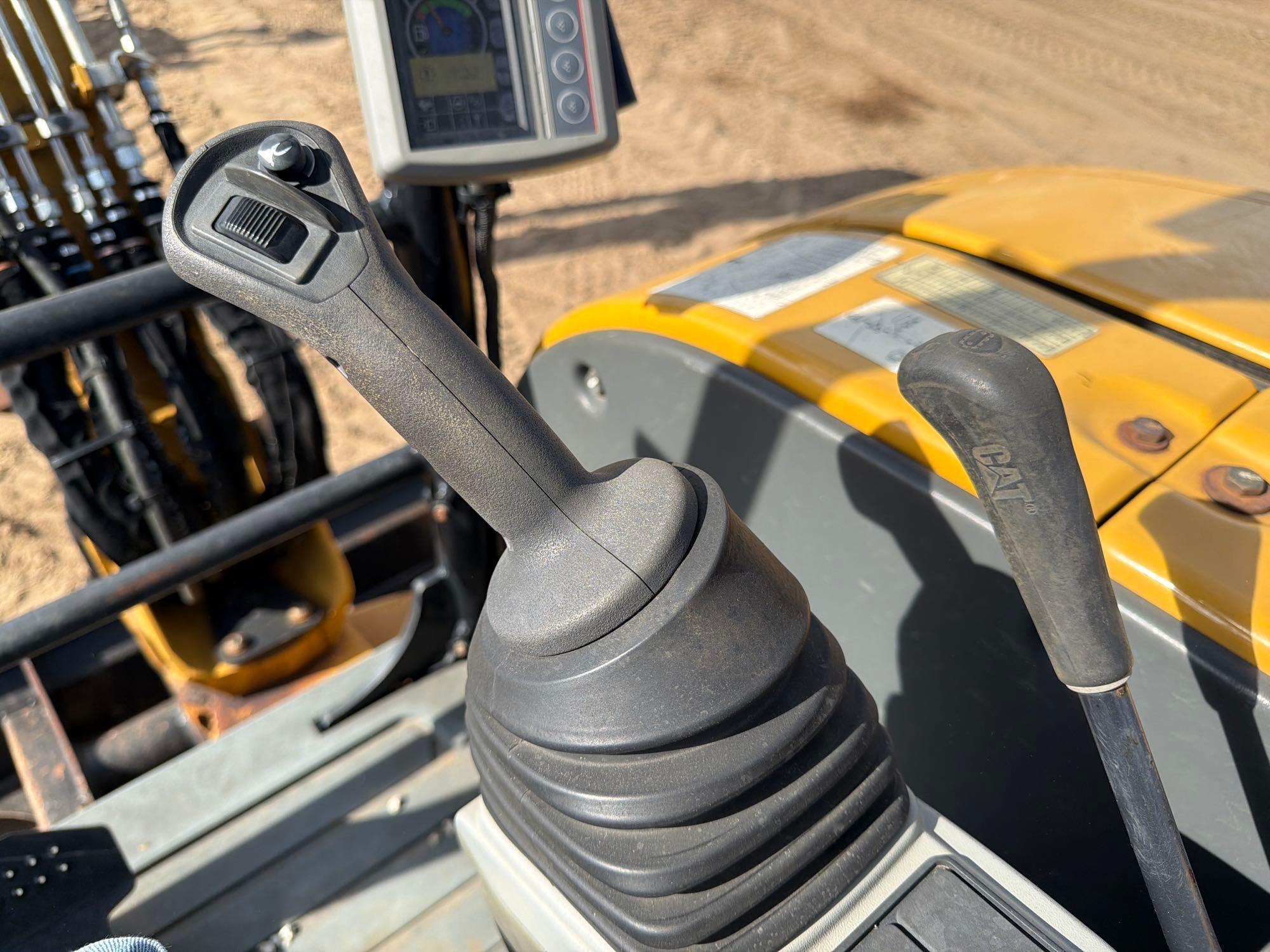 2019 Caterpillar 305.5E2CR