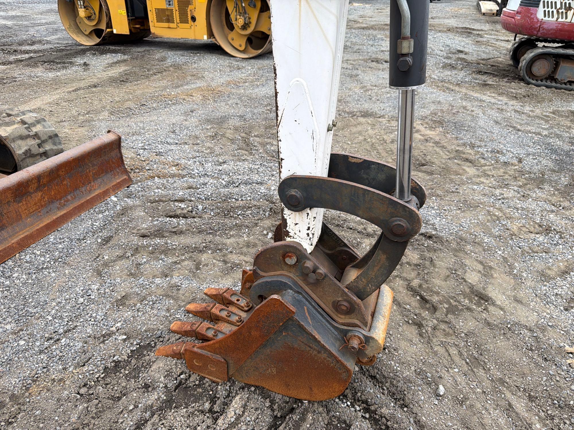 Bobcat 425