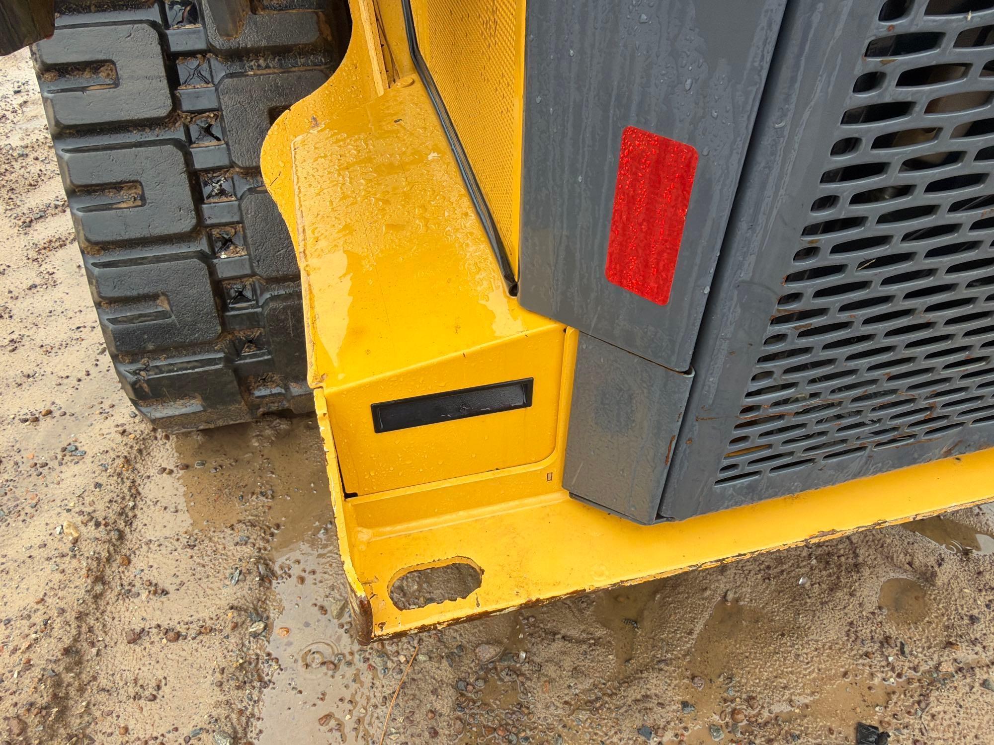 2023 John Deere 333