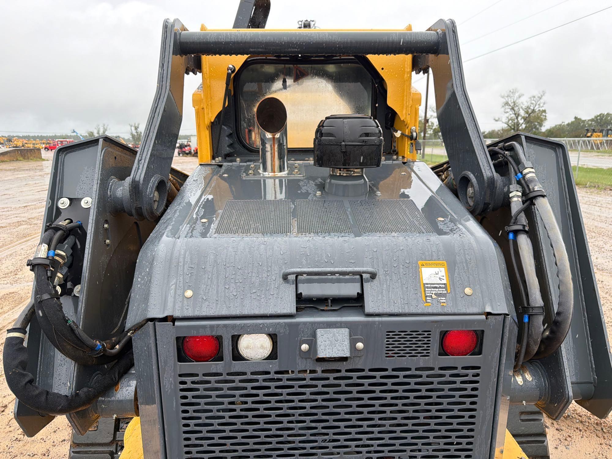 2023 John Deere 333