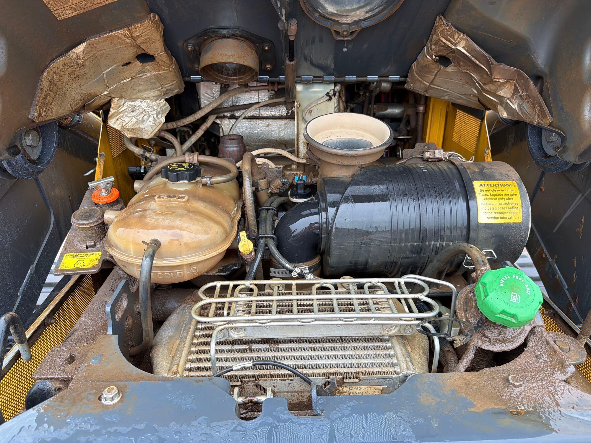 2023 John Deere 333