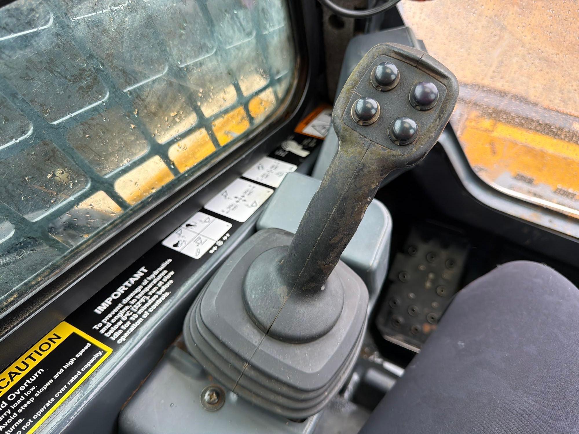 2023 John Deere 333