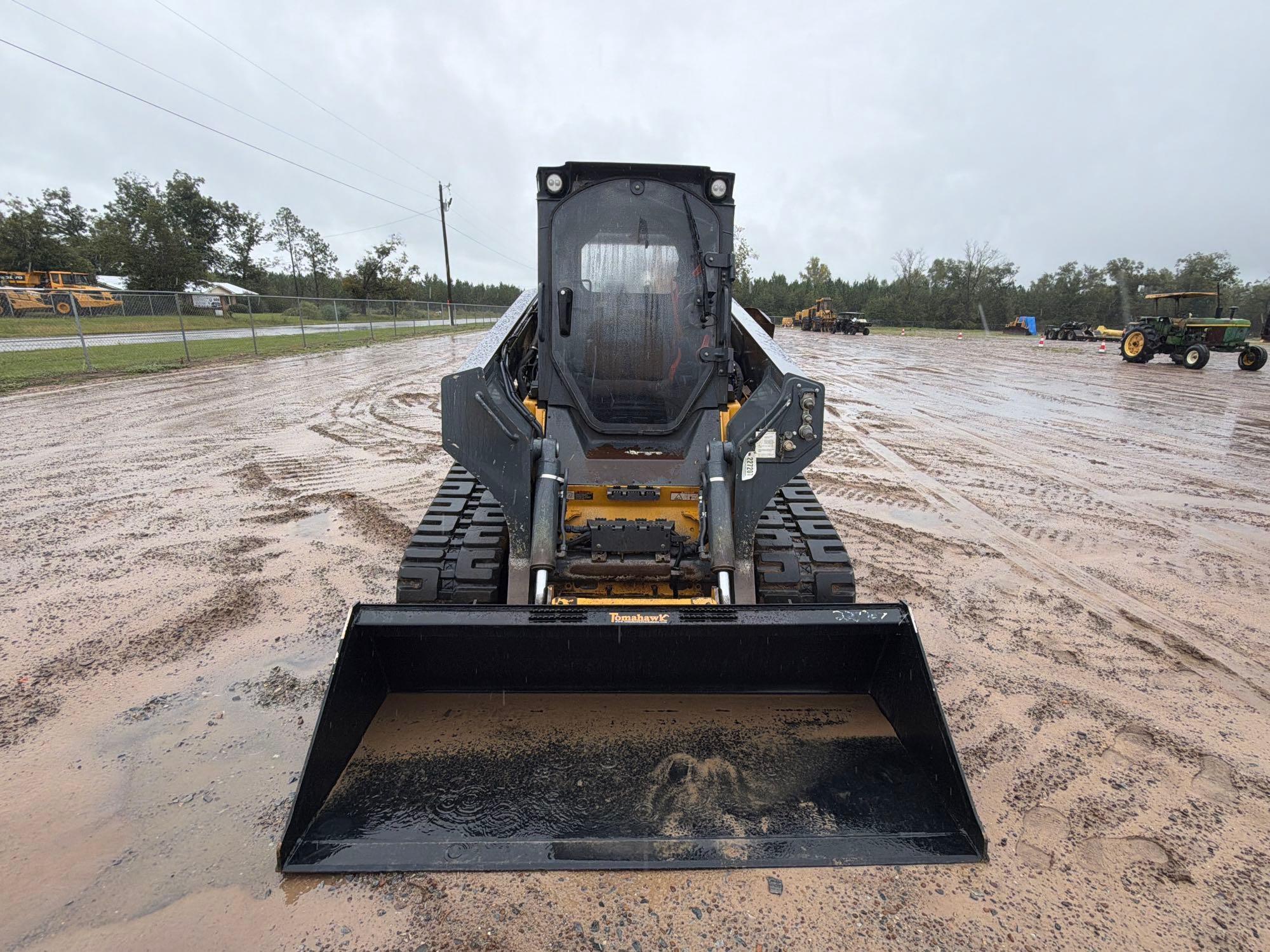 2023 John Deere 333