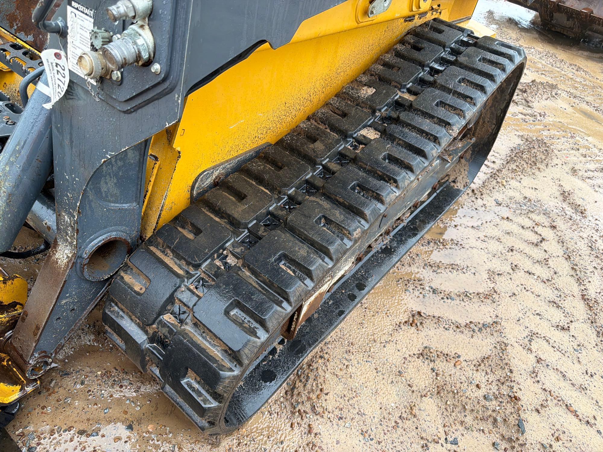2023 John Deere 333
