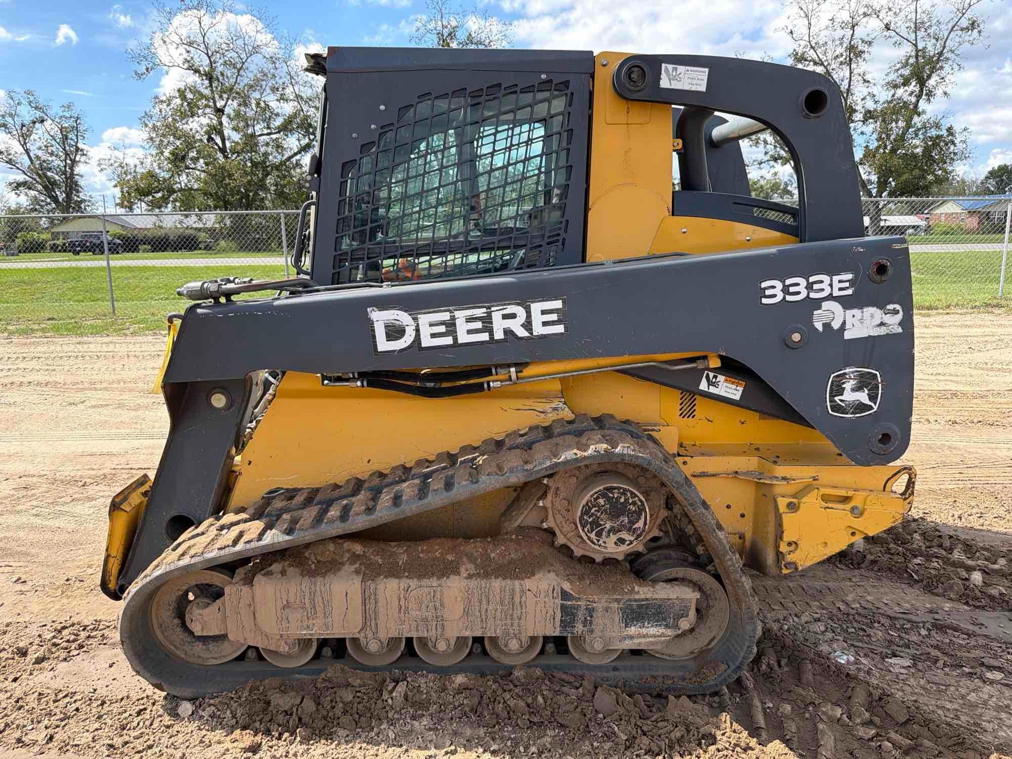Photo of 2013 John Deere 333 E