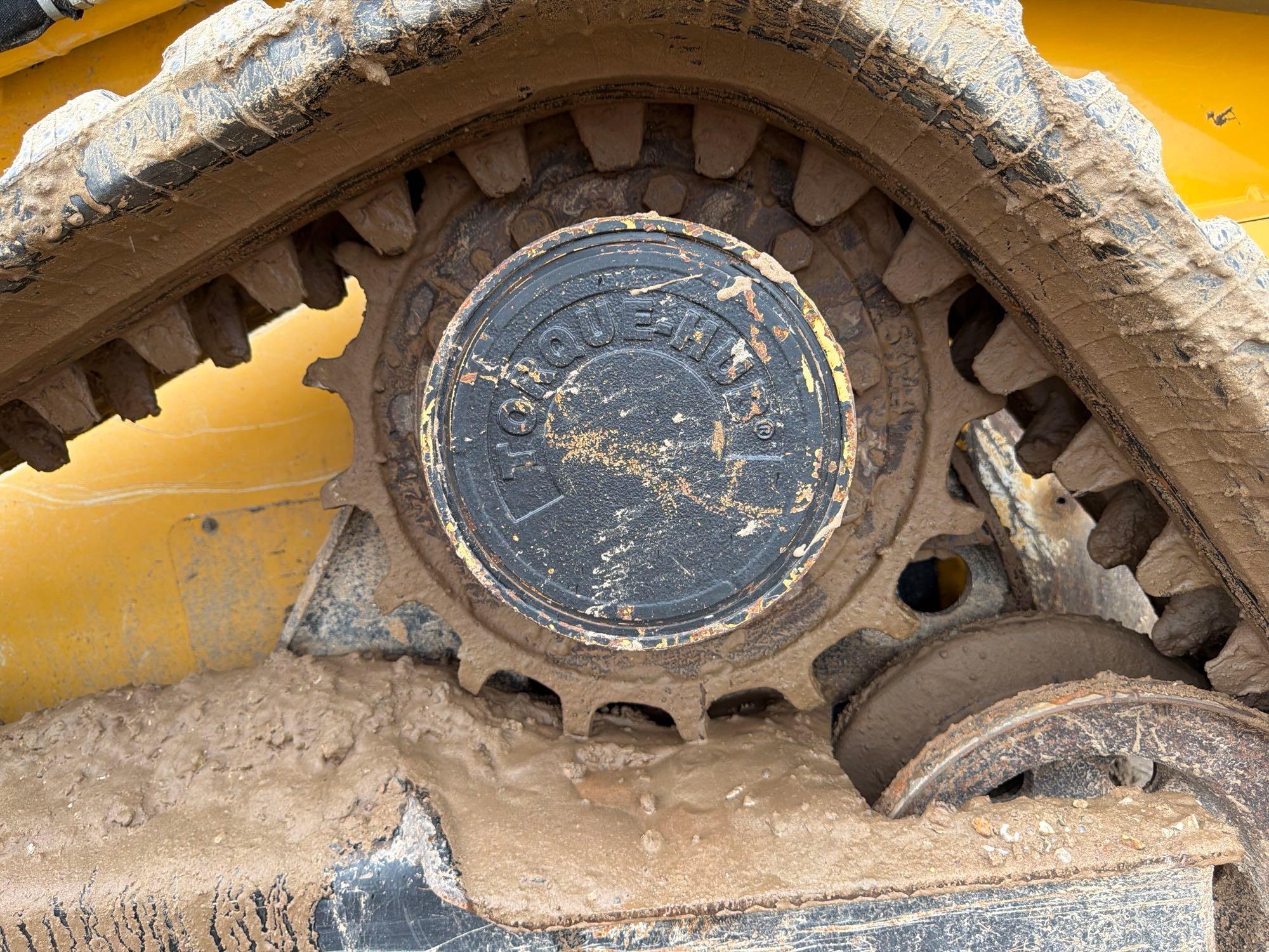 2013 John Deere 333 E