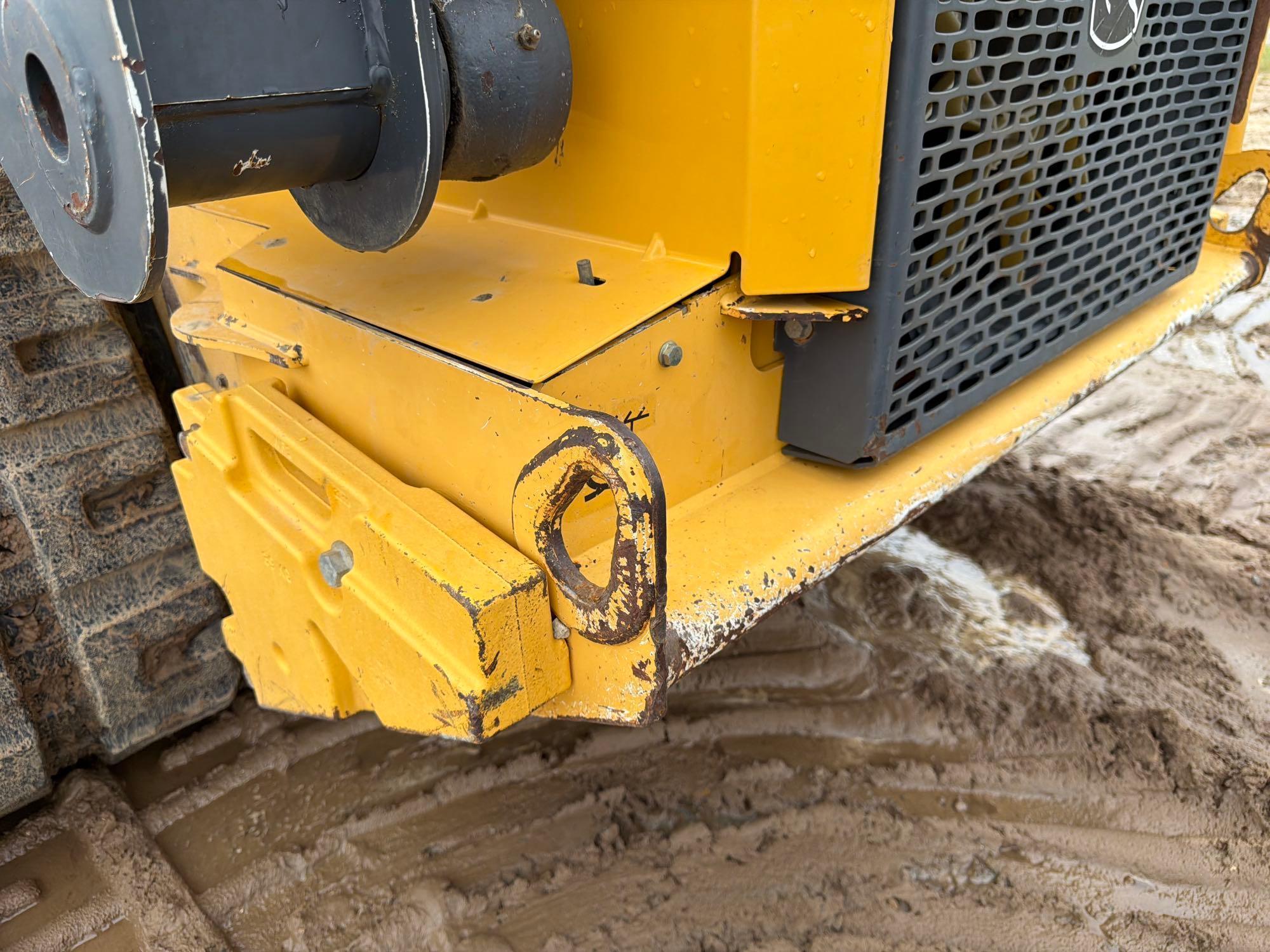 2013 John Deere 333 E