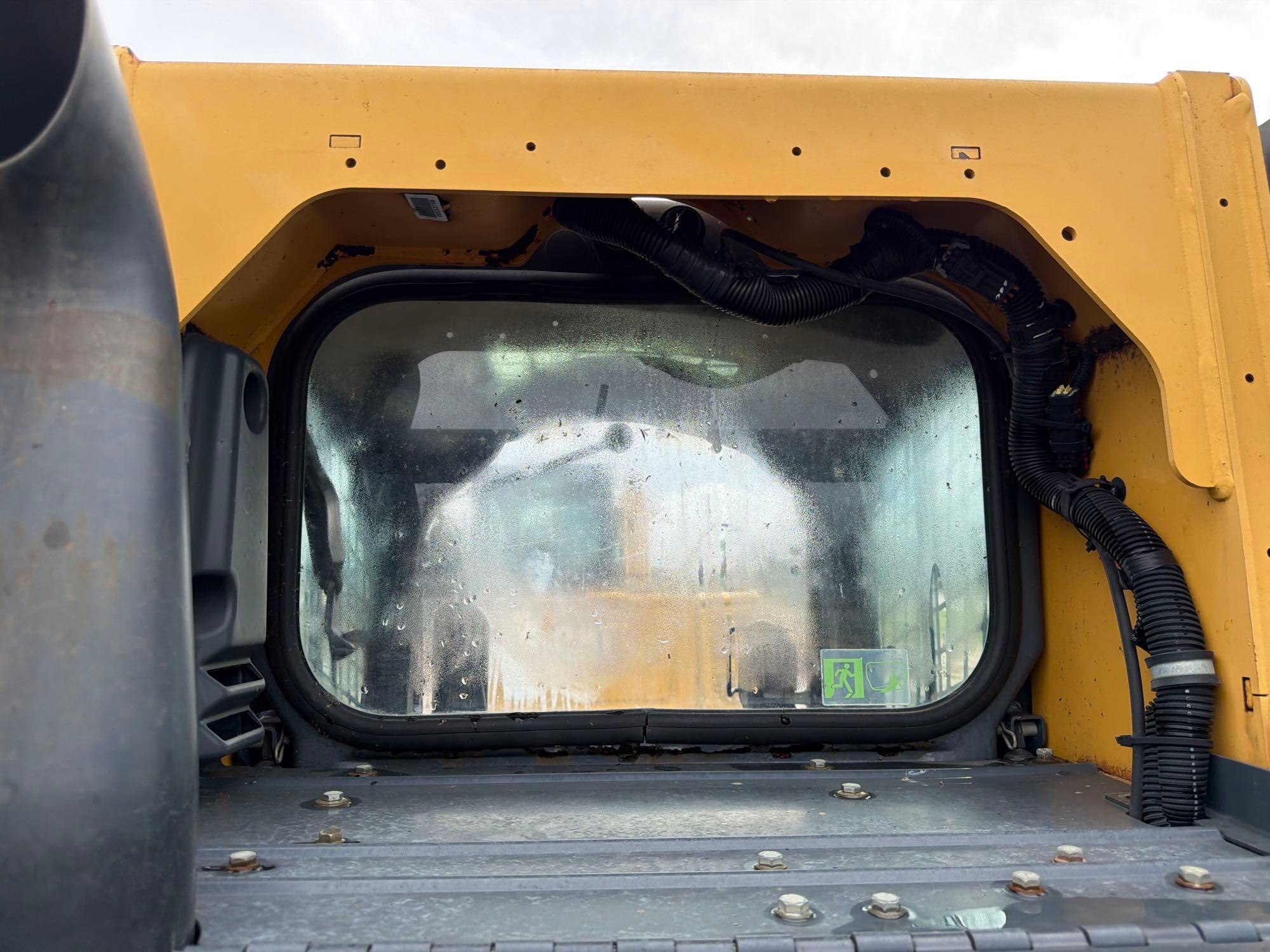 2013 John Deere 333 E