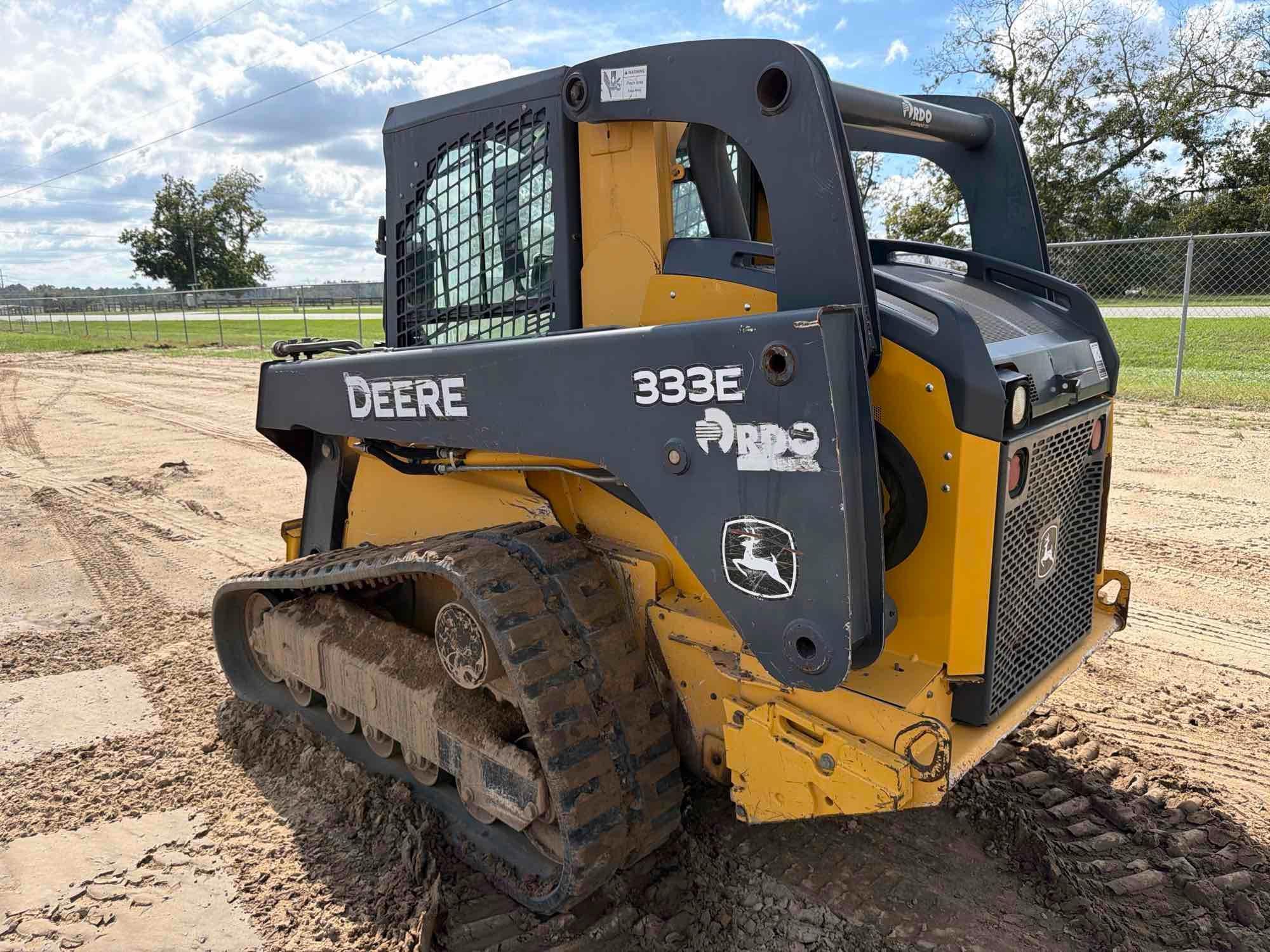 2013 John Deere 333 E