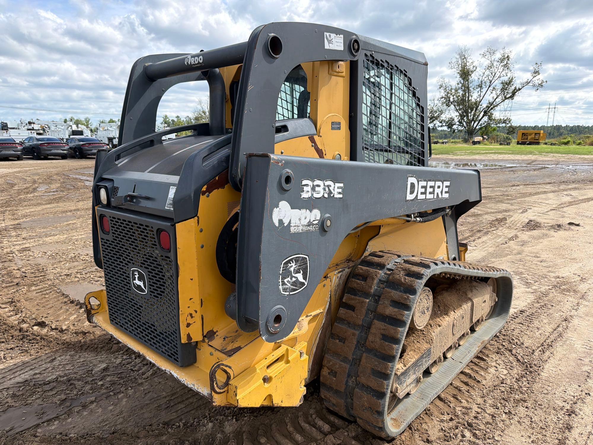 2013 John Deere 333 E