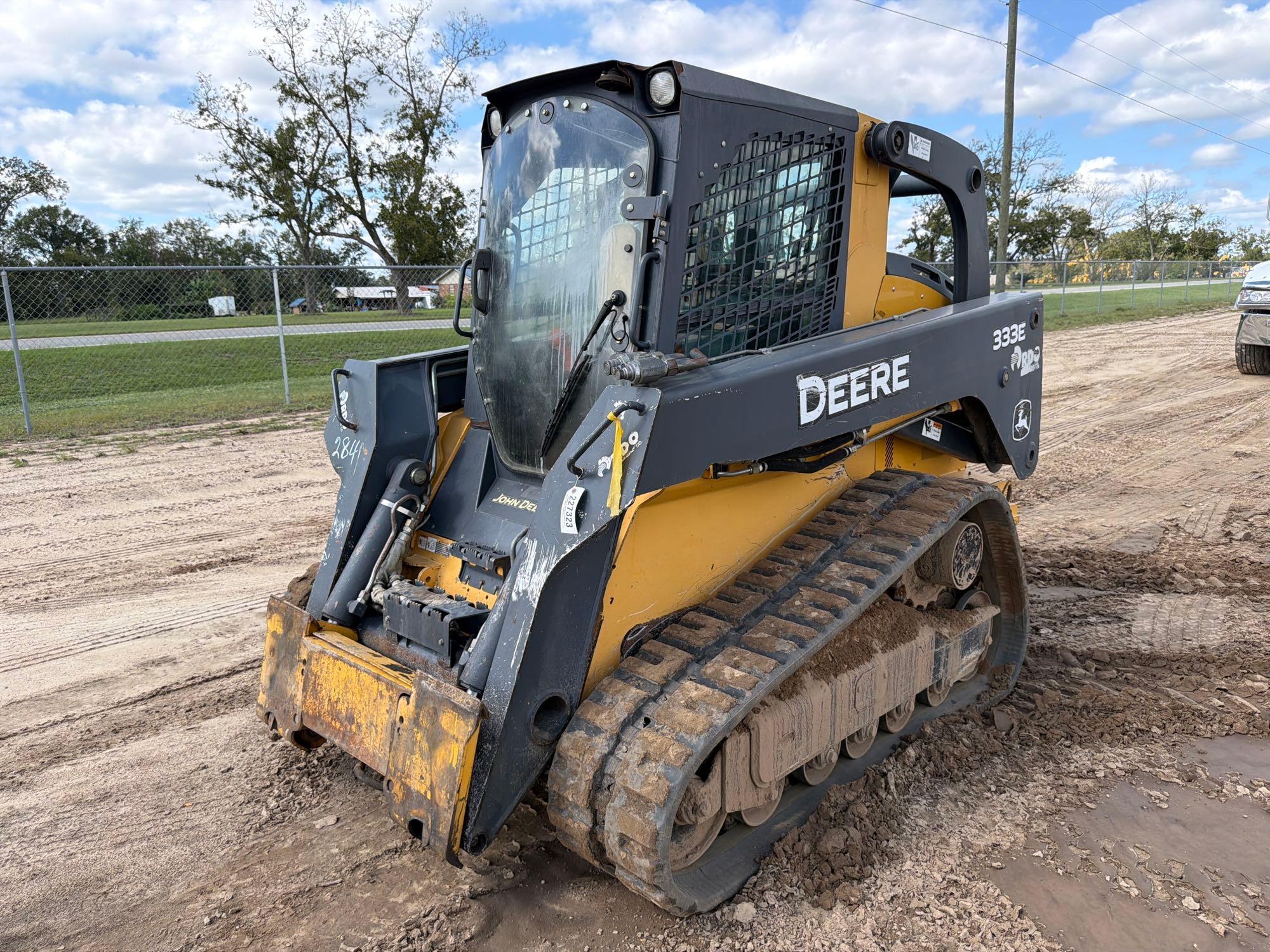 2013 John Deere 333 E