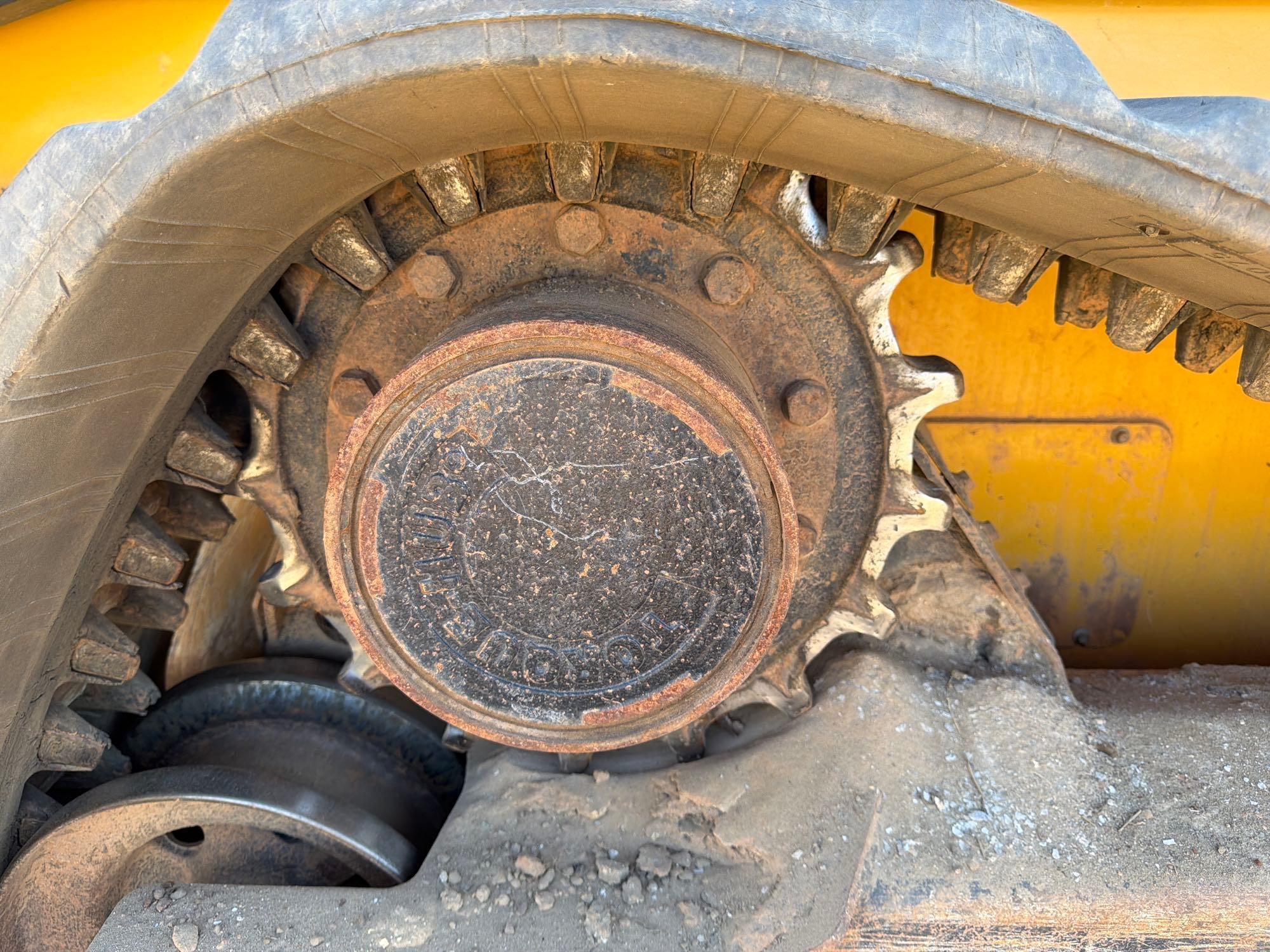 2014 John Deere 333 E