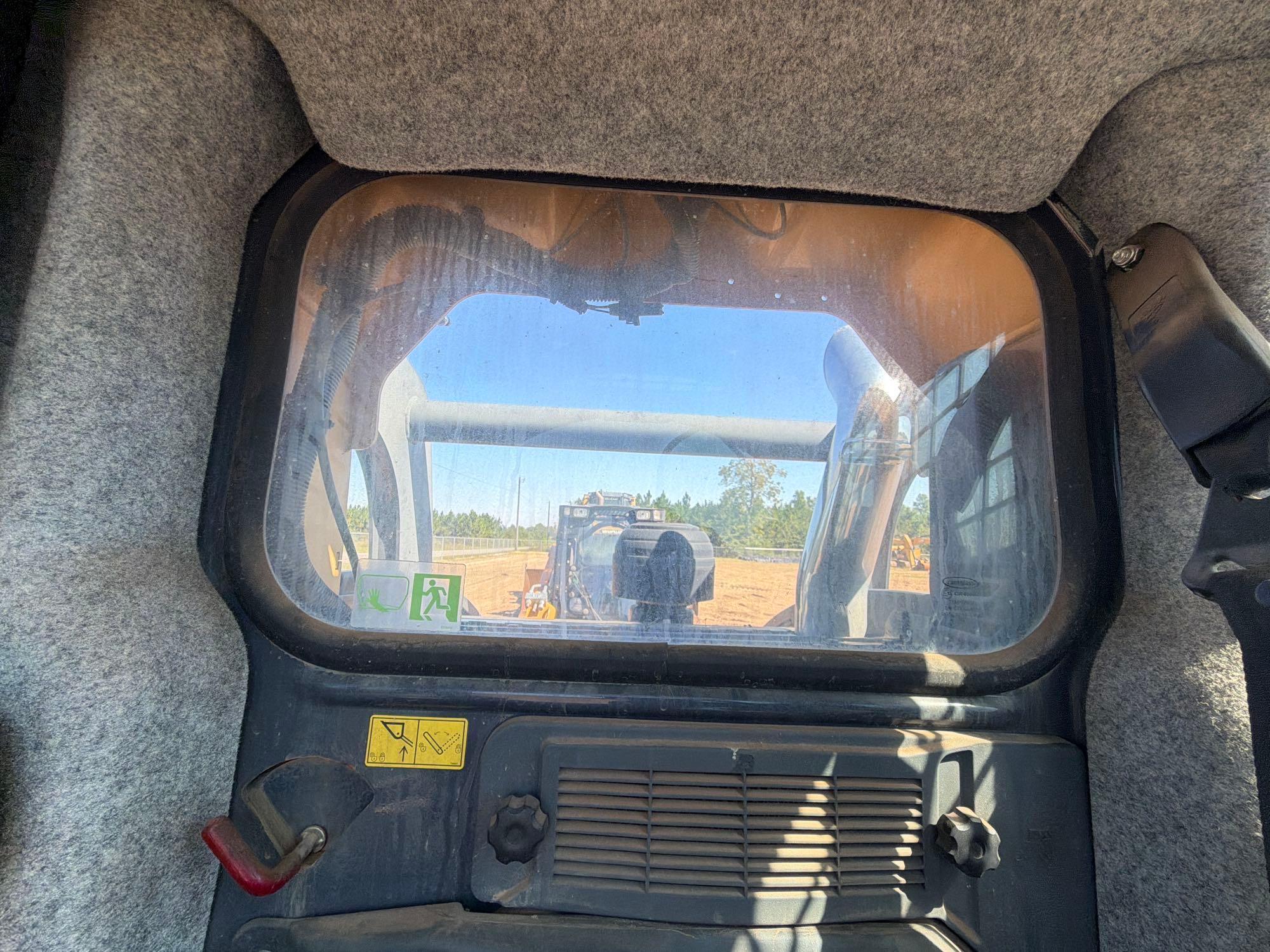 2014 John Deere 333 E
