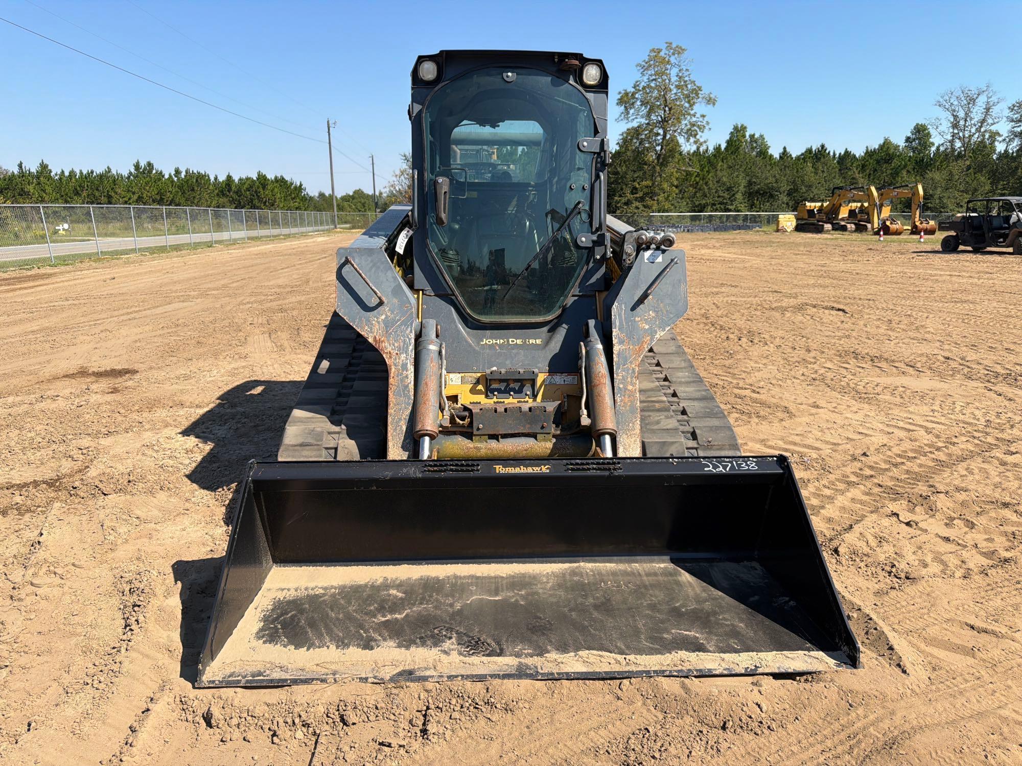 2014 John Deere 333 E
