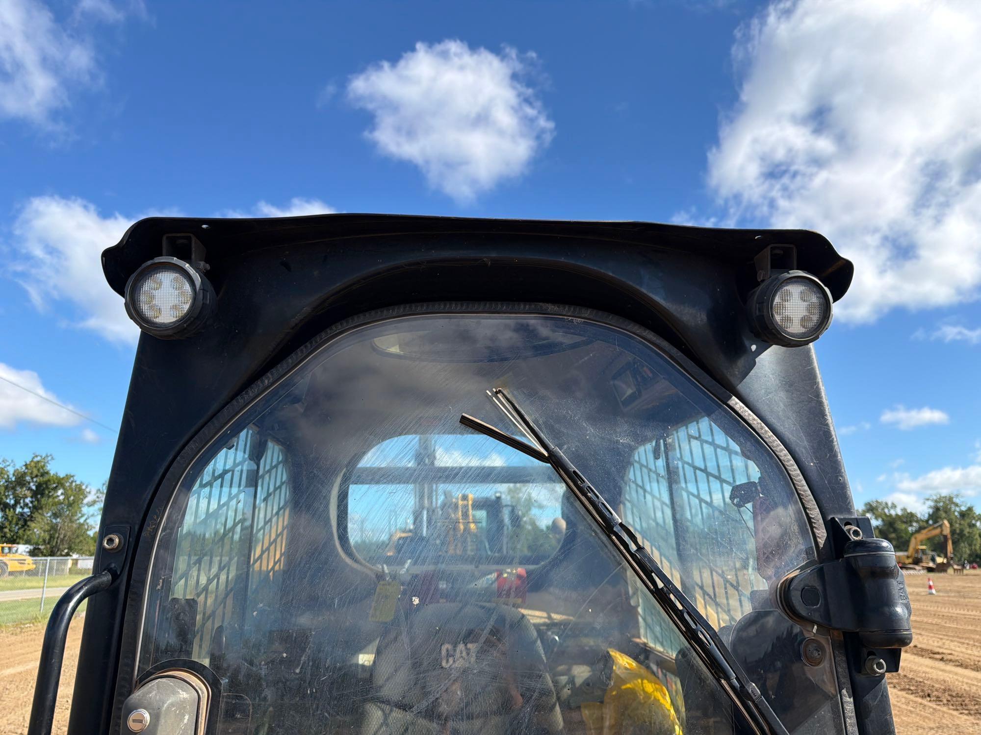 2022 Caterpillar 289D