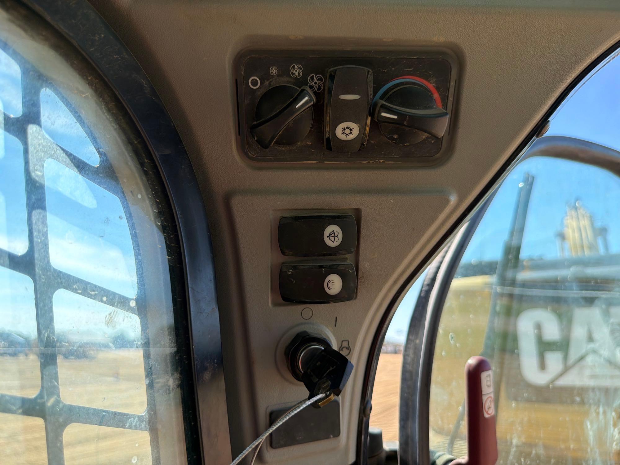 2015 Caterpillar 289D