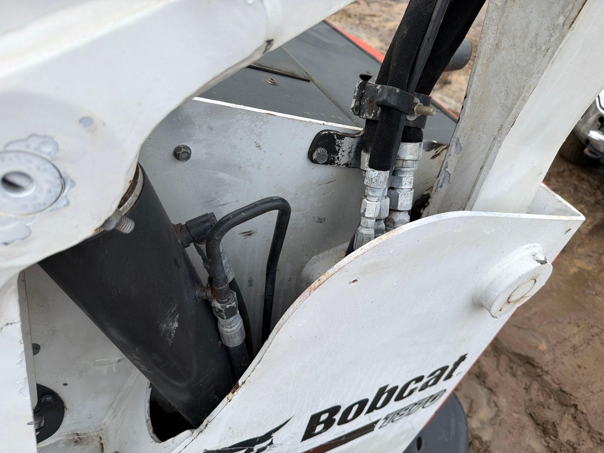 2014 Bobcat RT870