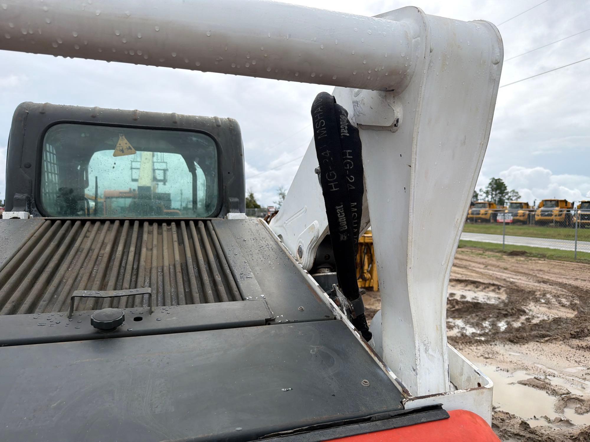 2014 Bobcat RT870