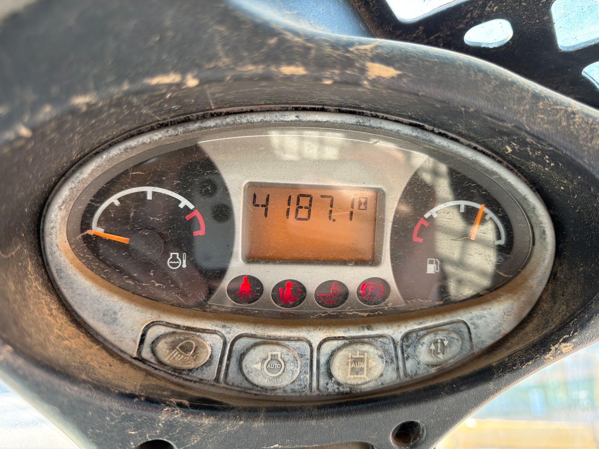 2012 Bobcat T 870