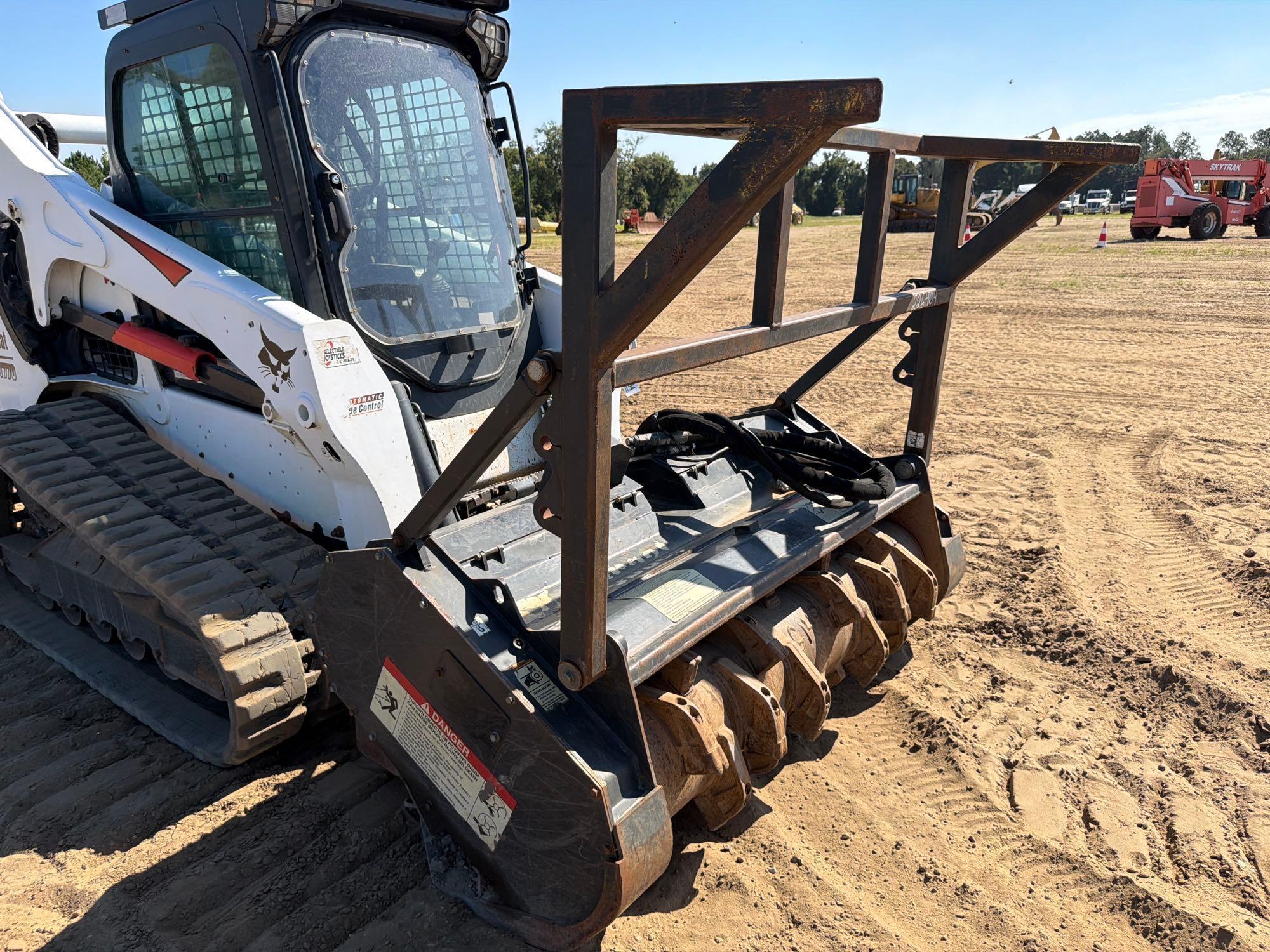 Bobcat T770