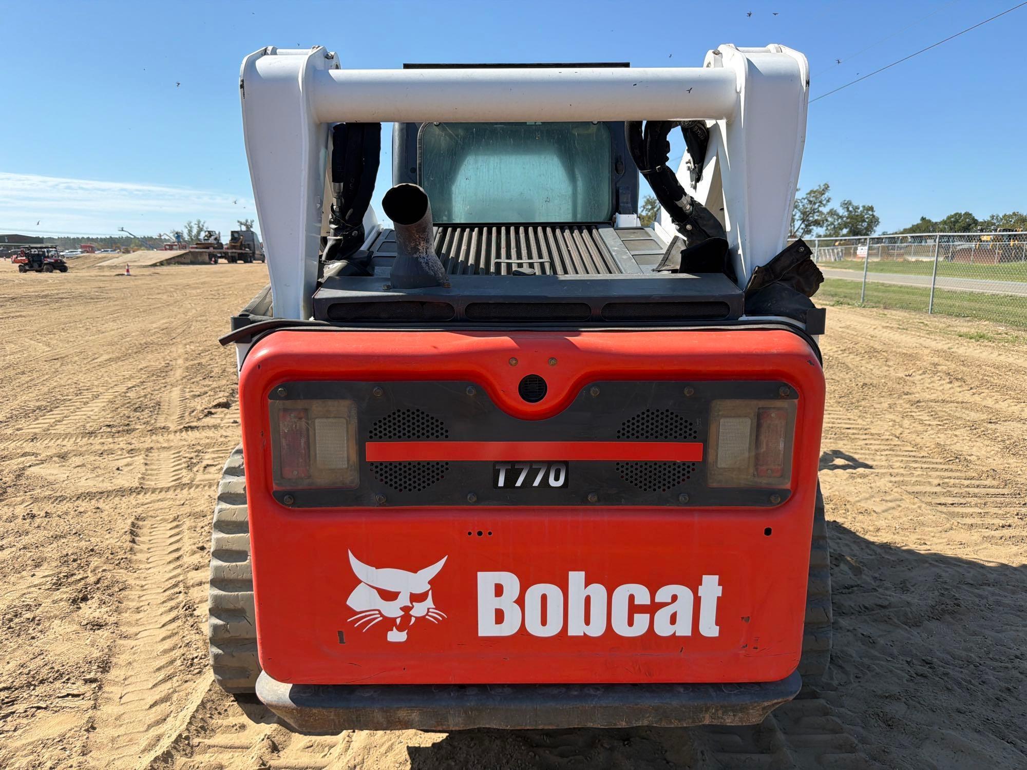 Bobcat T770