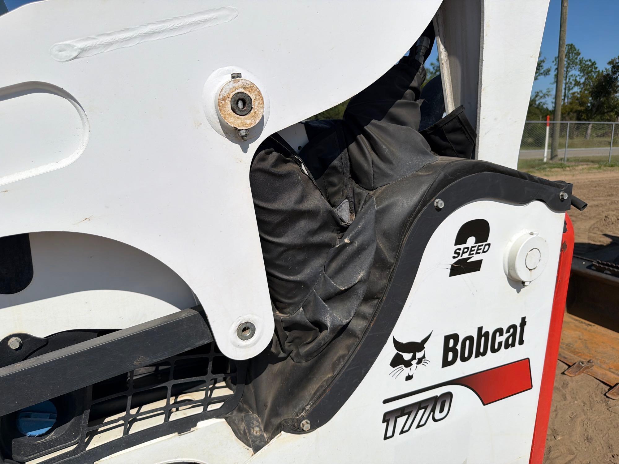 Bobcat T770