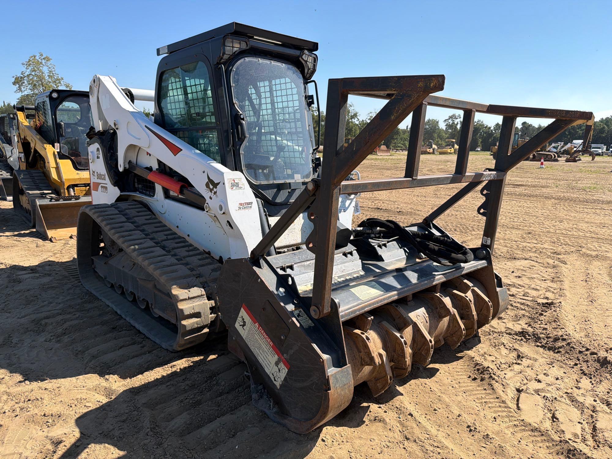 Bobcat T770