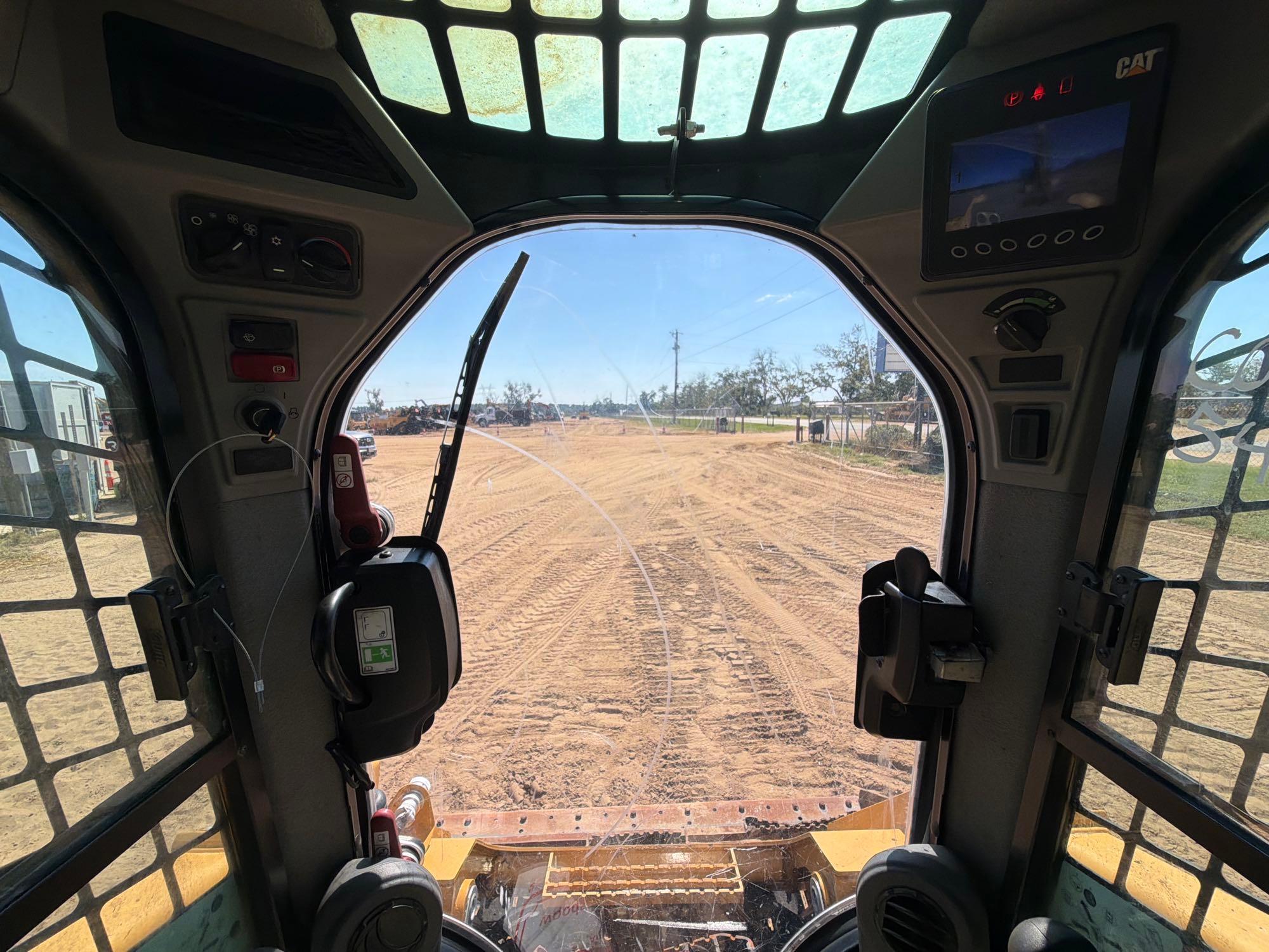 2022 Caterpillar 279D