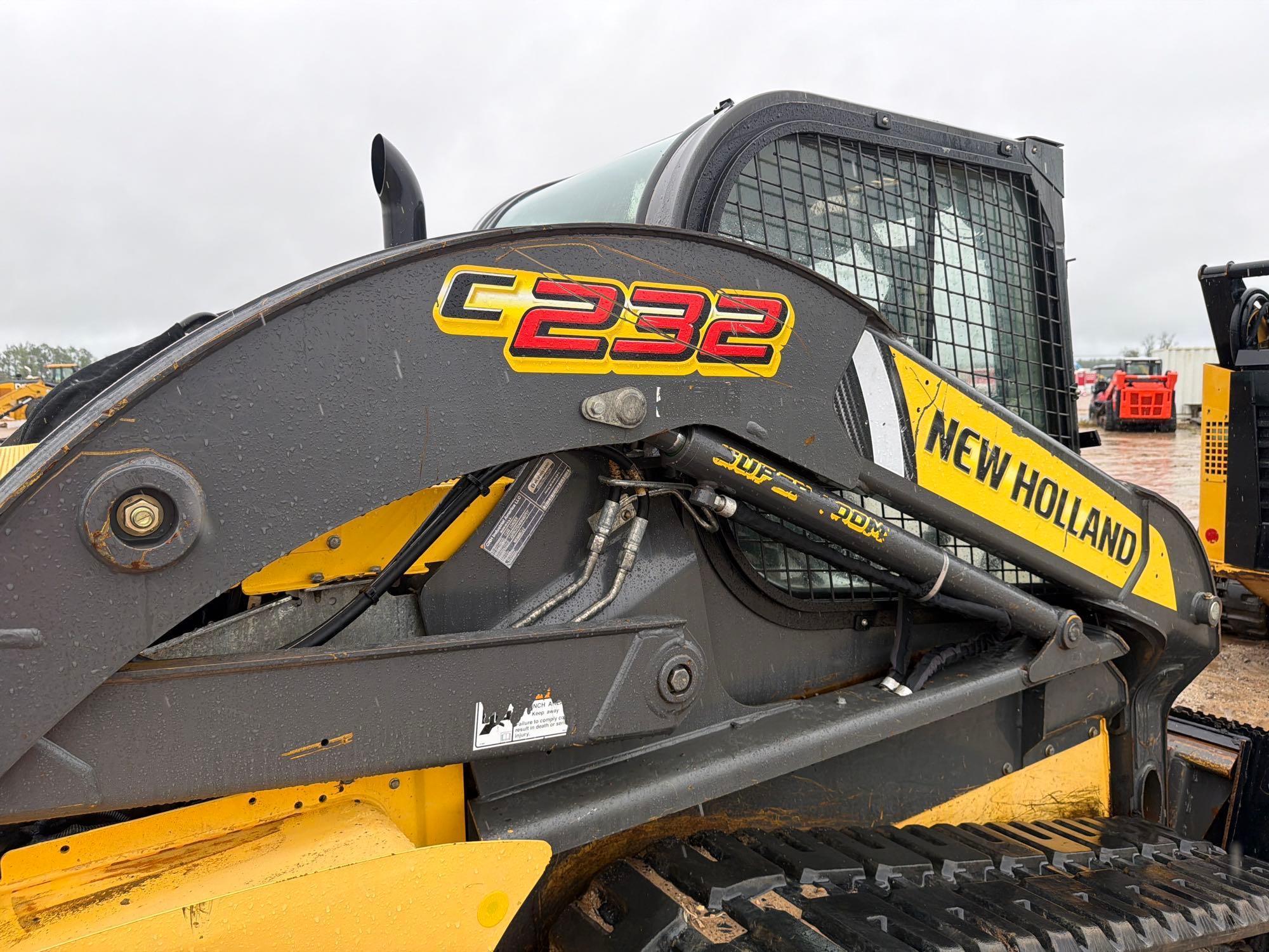 2019 New Holland C232