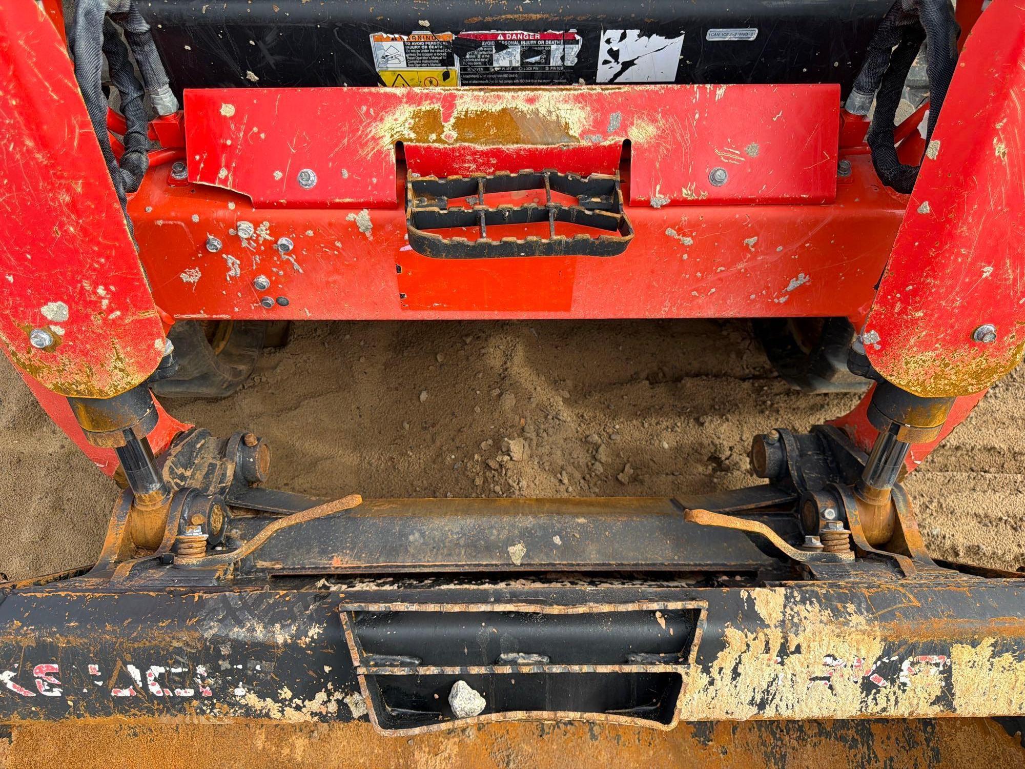 2023 Kubota SVL75-2