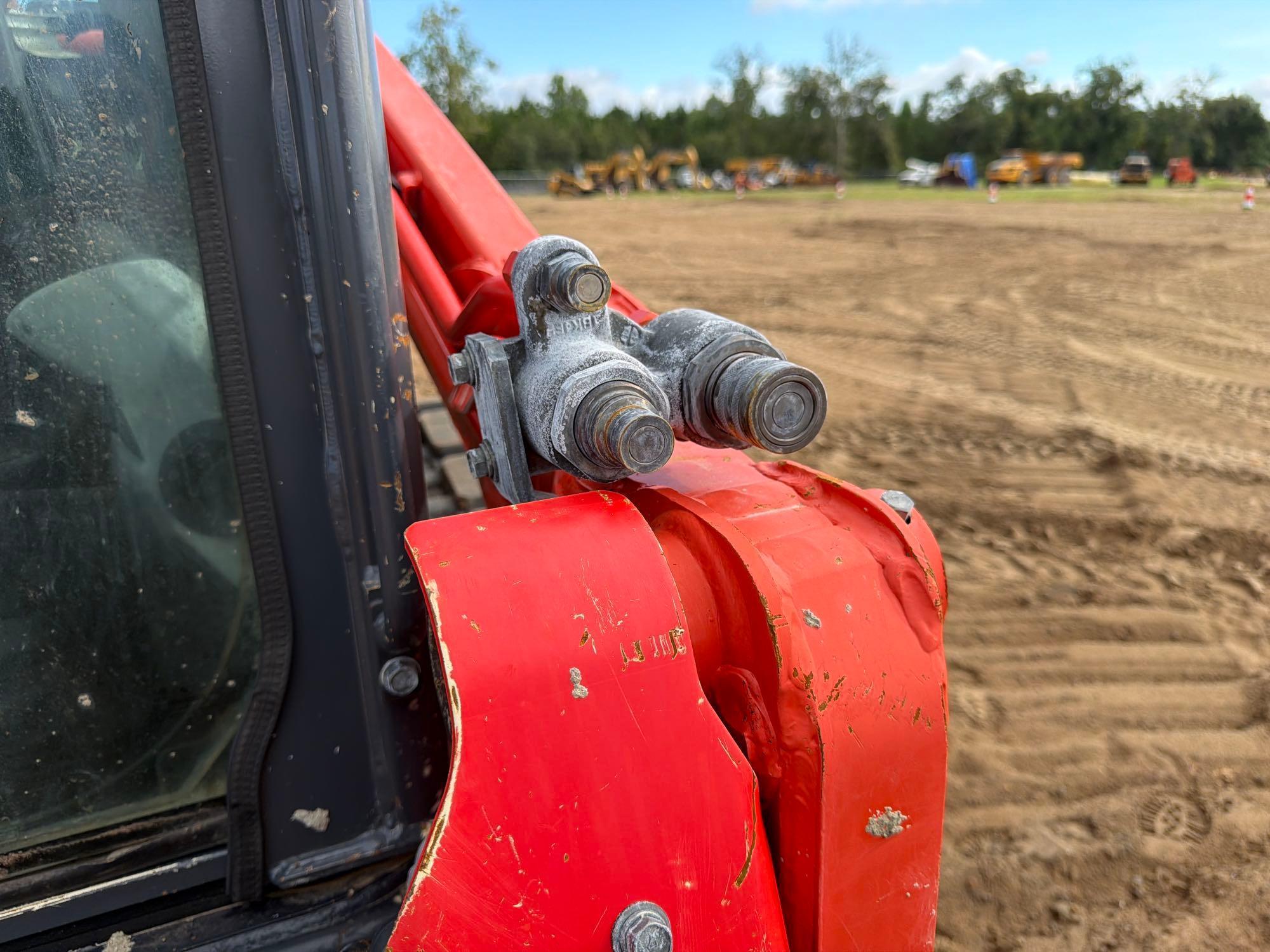 2023 Kubota SVL75-2