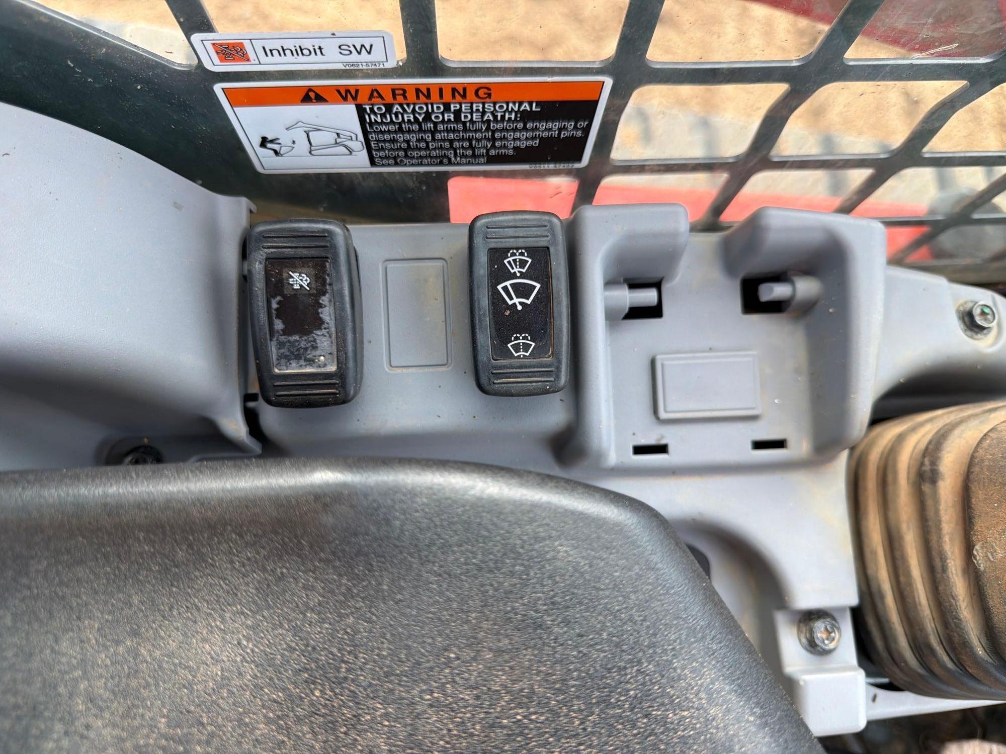 2023 Kubota SVL75-2