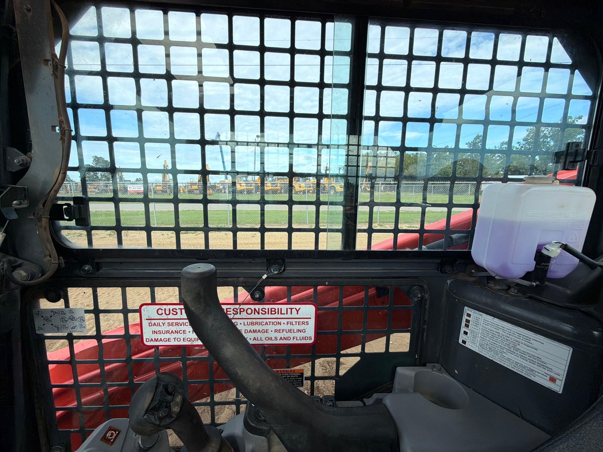 2023 Kubota SVL75-2