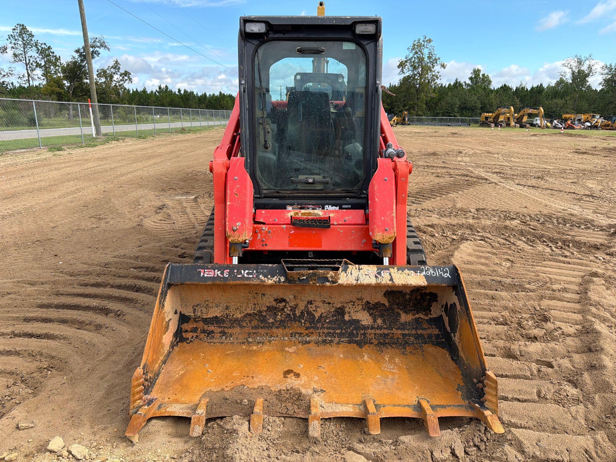 2023 Kubota SVL75-2