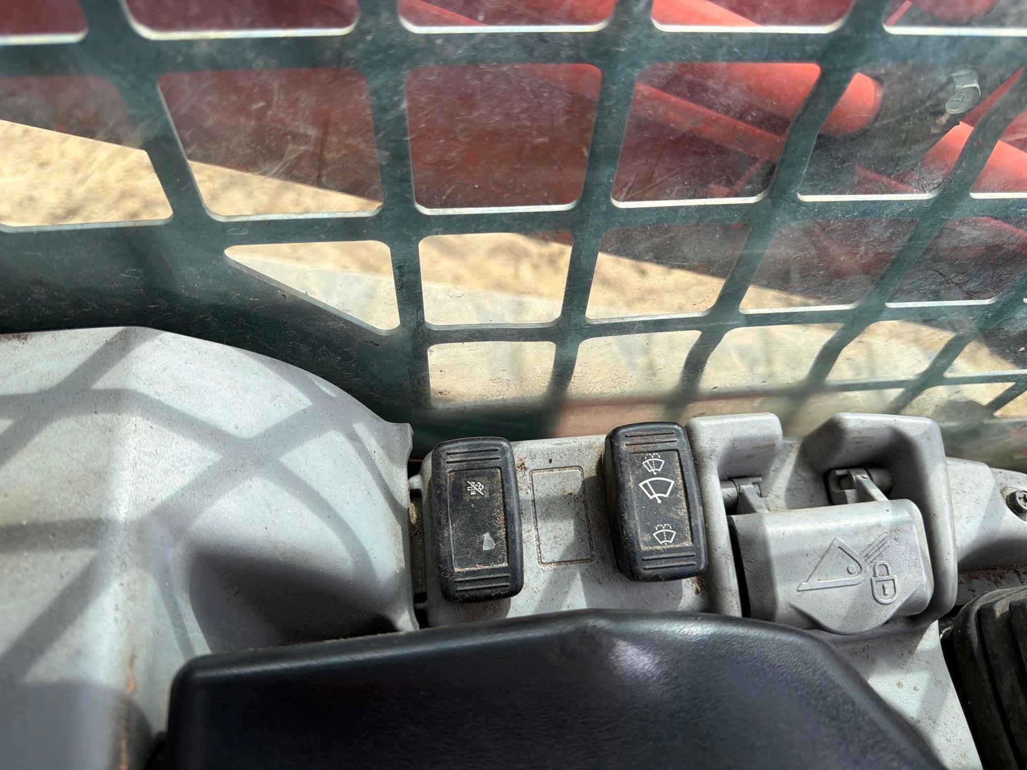 2014 Kubota 752