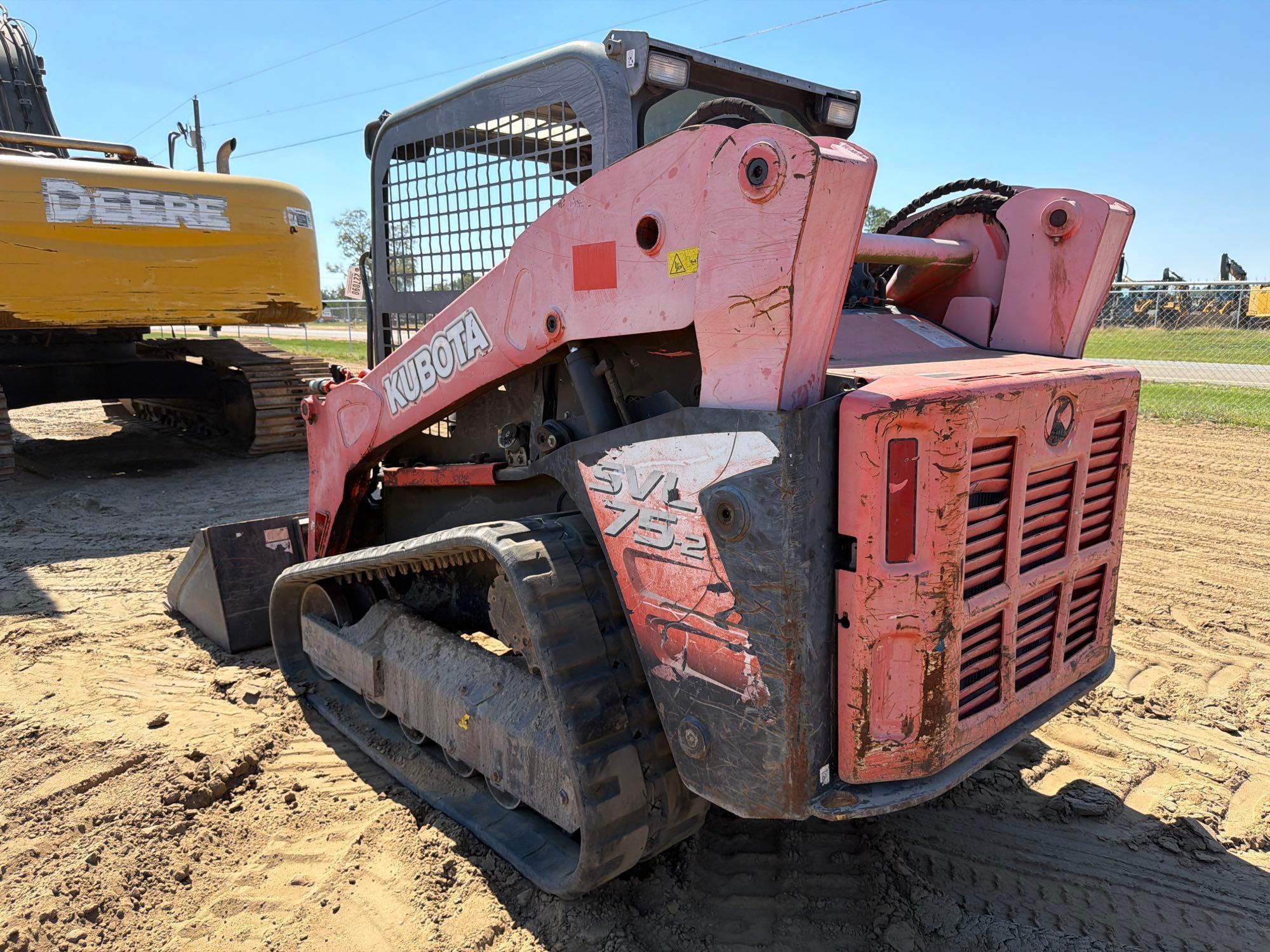 2015 Kubota 752